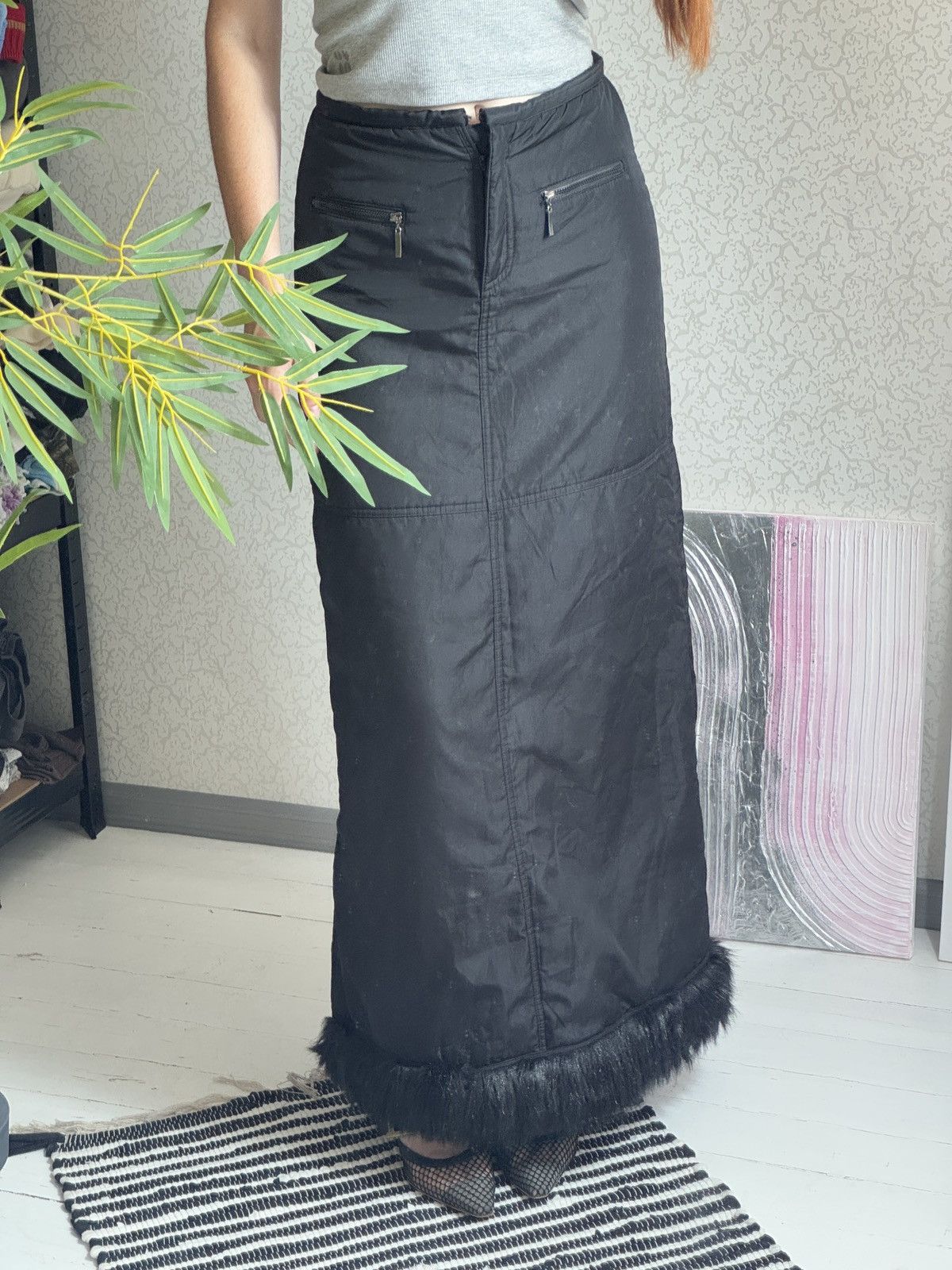 Other VINTAGE PUFFER 2000s MAXI SKIRT Size 28" / US 6 / IT 42 - 1 Thumbnail
