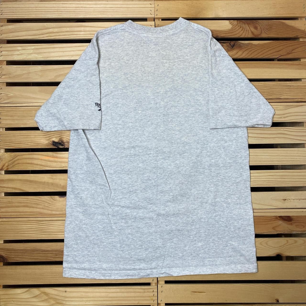 Reebok Vintage Reebok Gray Tee Size Large Size US L / EU 52-54 / 3 - 2 Thumbnail
