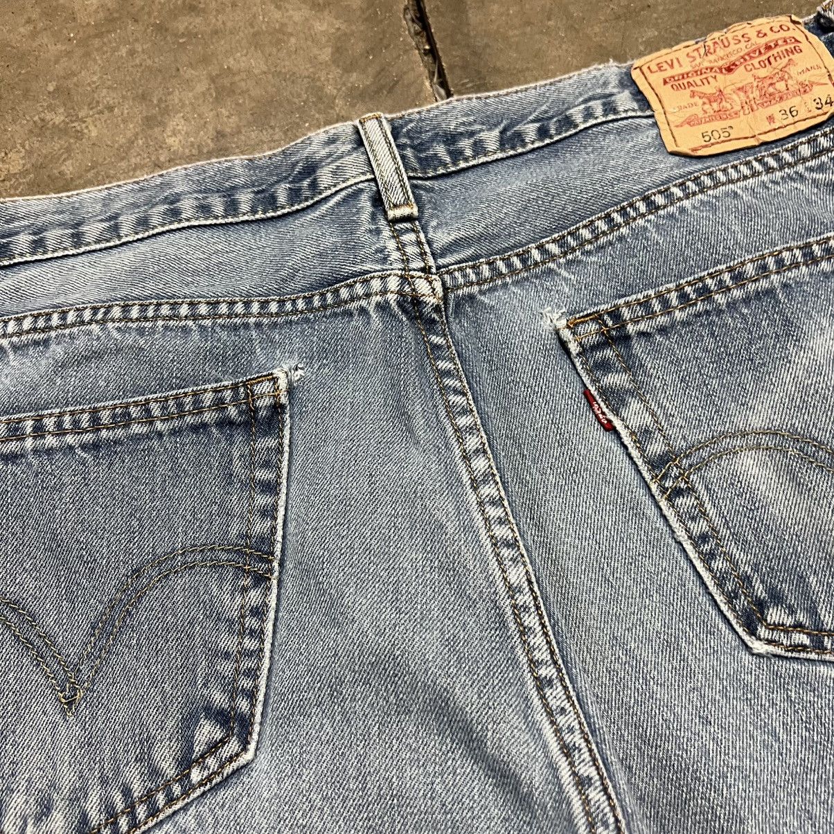 Levi's × Vintage Vintage Y2K Levis 505 Denim Jeans Light Wash Western Cowboy Size US 36 / EU 52 - 6 Thumbnail