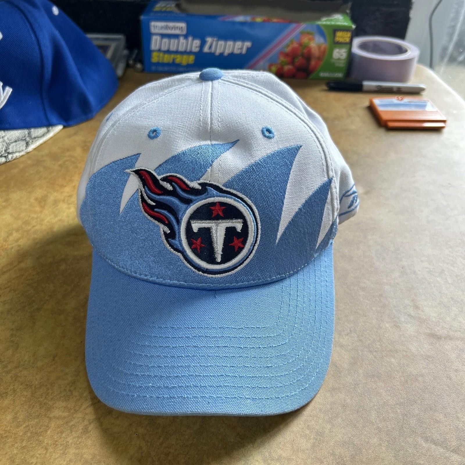 Reebok Tennessee Titans Shark Tooth Cap Hat Strapback One Size Size ONE SIZE - 1 Thumbnail