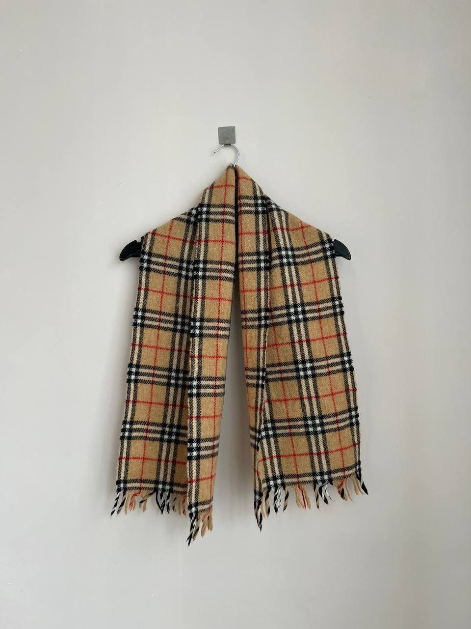 Burberry Burberrys vintage beige wool check scarf Size ONE SIZE - 5 Thumbnail