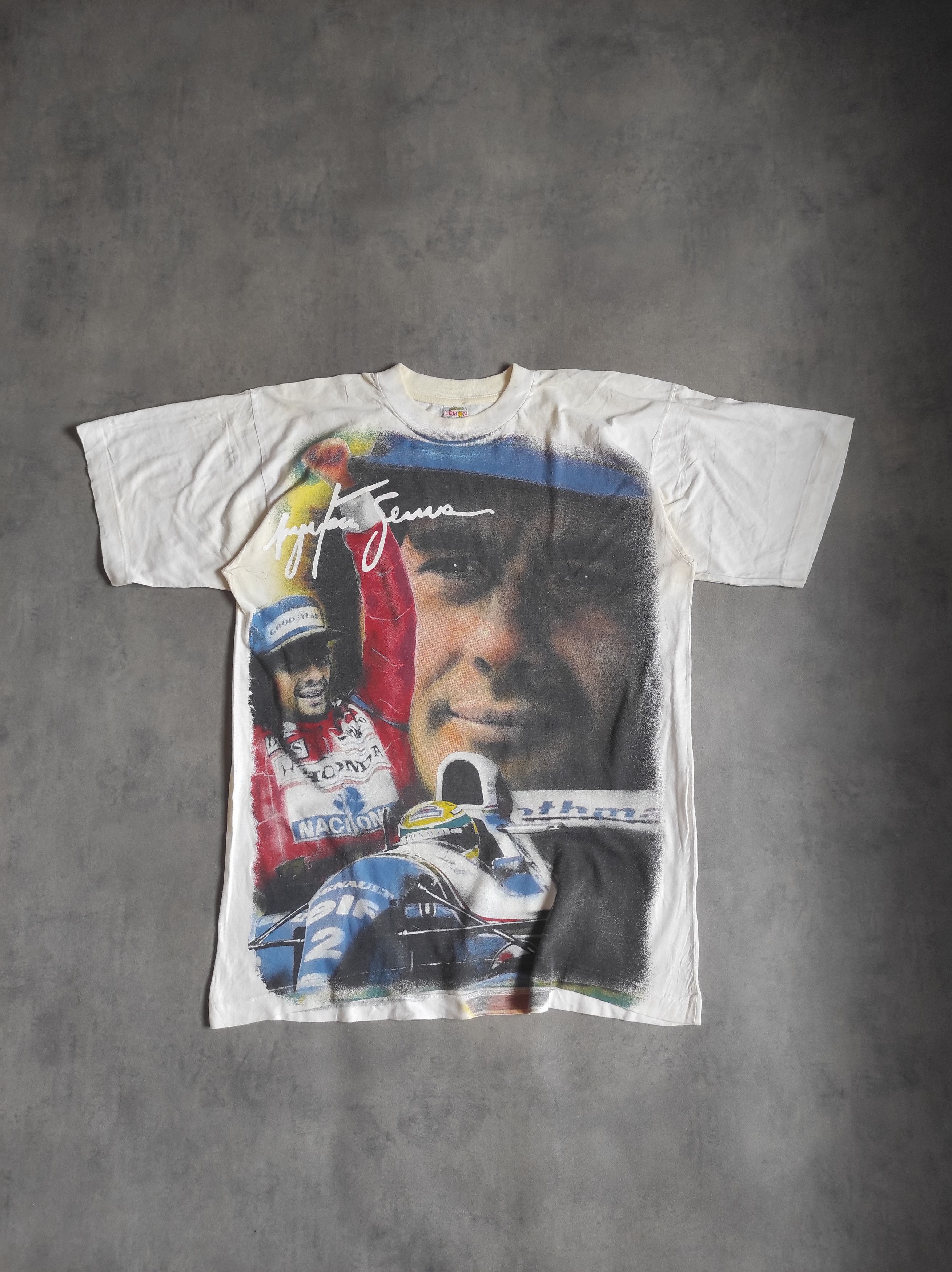 Vintage Vintage 90s Ayrton Senna Single Stitch Tee F1 Racing Size US L / EU 52-54 / 3 - 1 Thumbnail