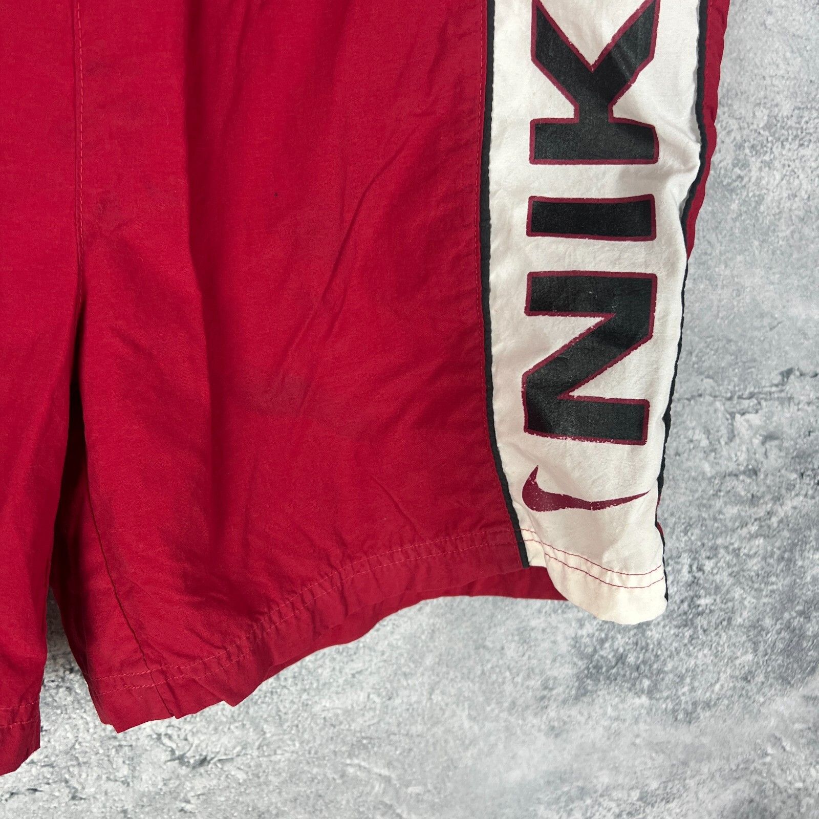 Nike Nike Vintage Shorts Men's Size L Red ` Size US 34 / EU 50 - 5 Thumbnail