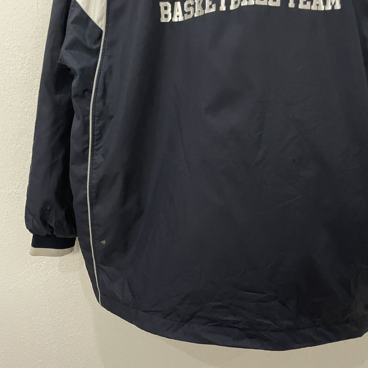 Sports Specialties Vintage Tado J.H.S Basketball Team Japan Windbraker Size US M / EU 48-50 / 2 - 3 Thumbnail