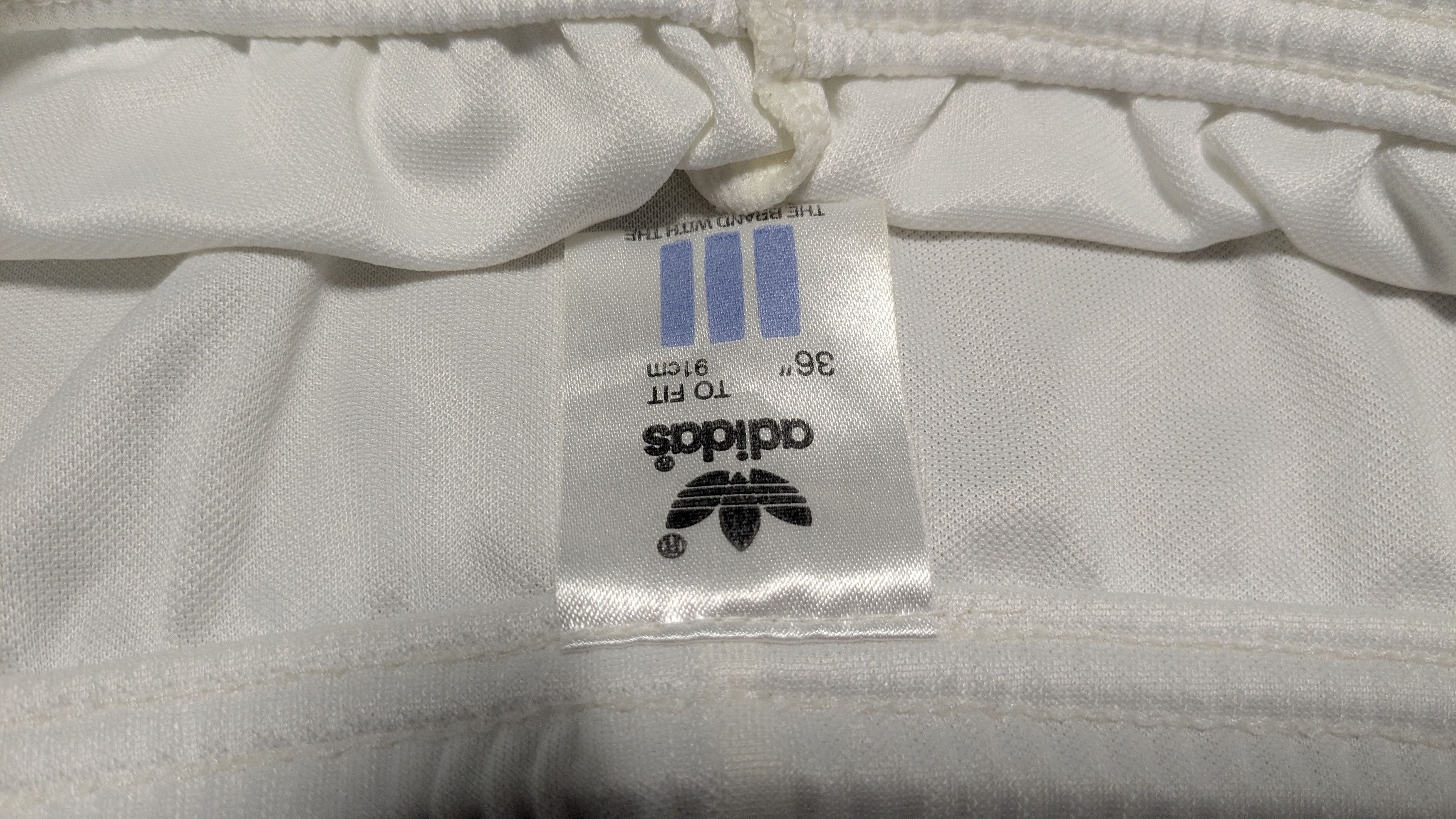 Adidas Adidas Equipment 1992 Liverpool Away White Short Size 36 Size US 36 / EU 52 - 4 Thumbnail