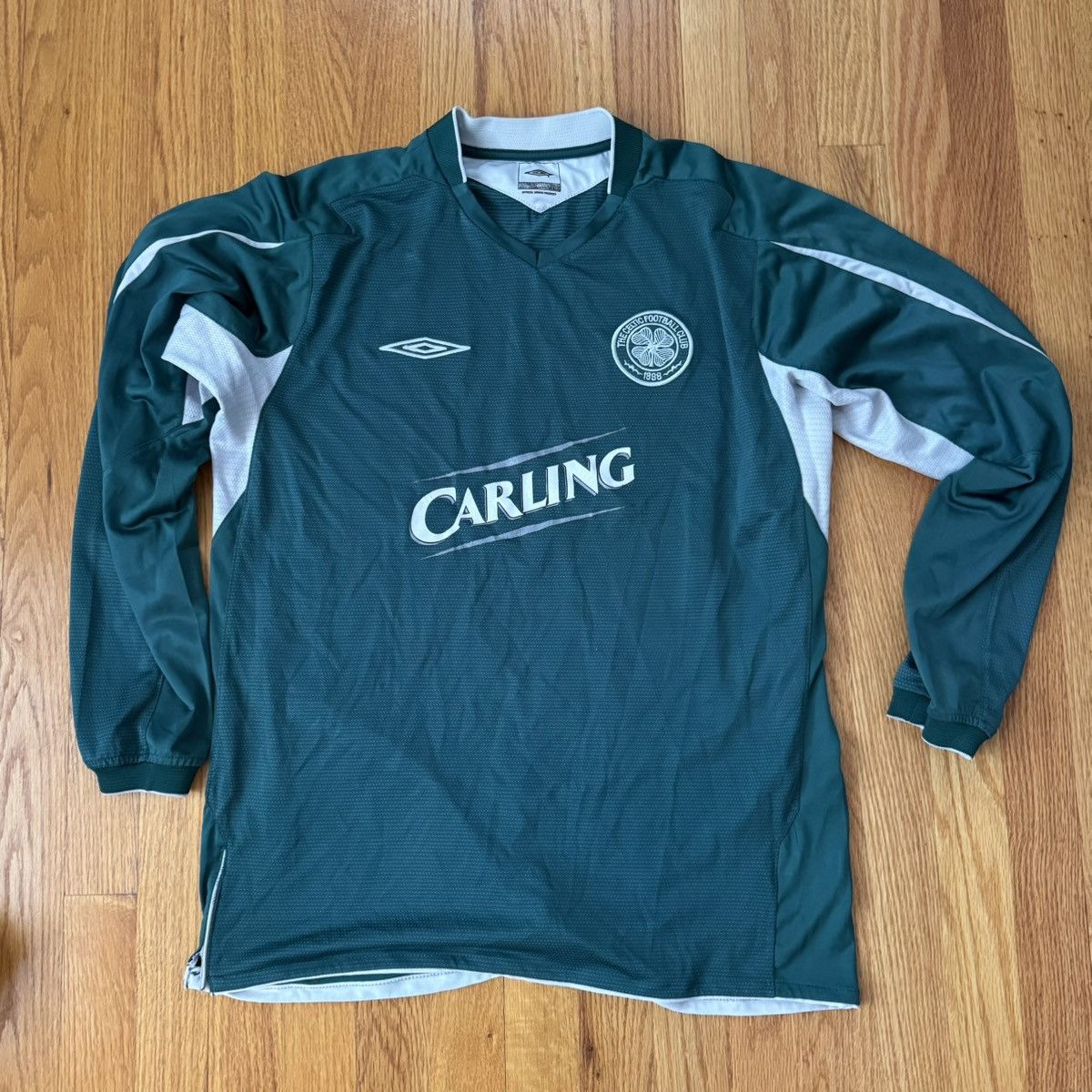 Umbro Umbra Celtic Long Sleeve Jersey 2004-2005 Size US L / EU 52-54 / 3 - 1 Preview