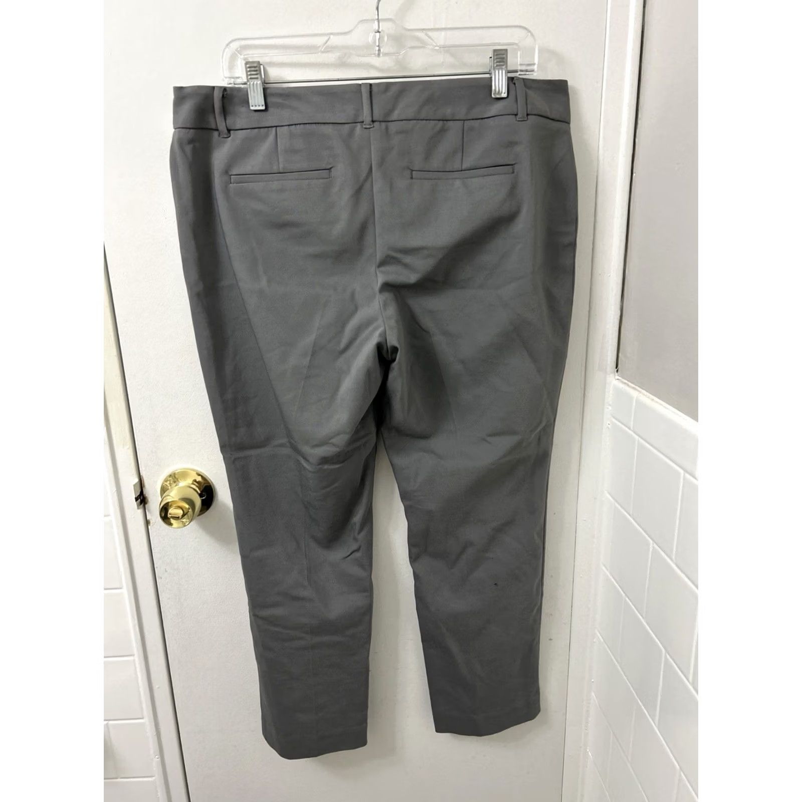 Van Heusen VAN HEUSEN Pants Womens 12x26 Gray Stretch Trousers NWT Dress Pants Workwear Straight Leg Release: NWT Size 34" / US 12 / IT 48 - 5 Thumbnail
