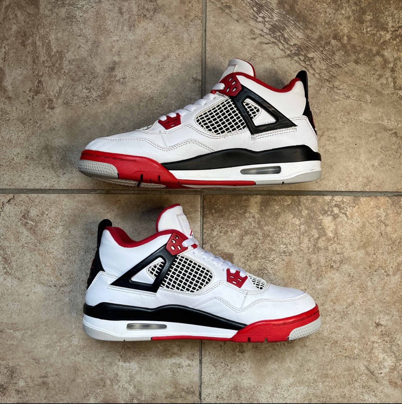Jordan Brand Air Jordan 4 Retro OG GS “Fire Red” 2020 Size US 7 / EU 40 - 2 Thumbnail