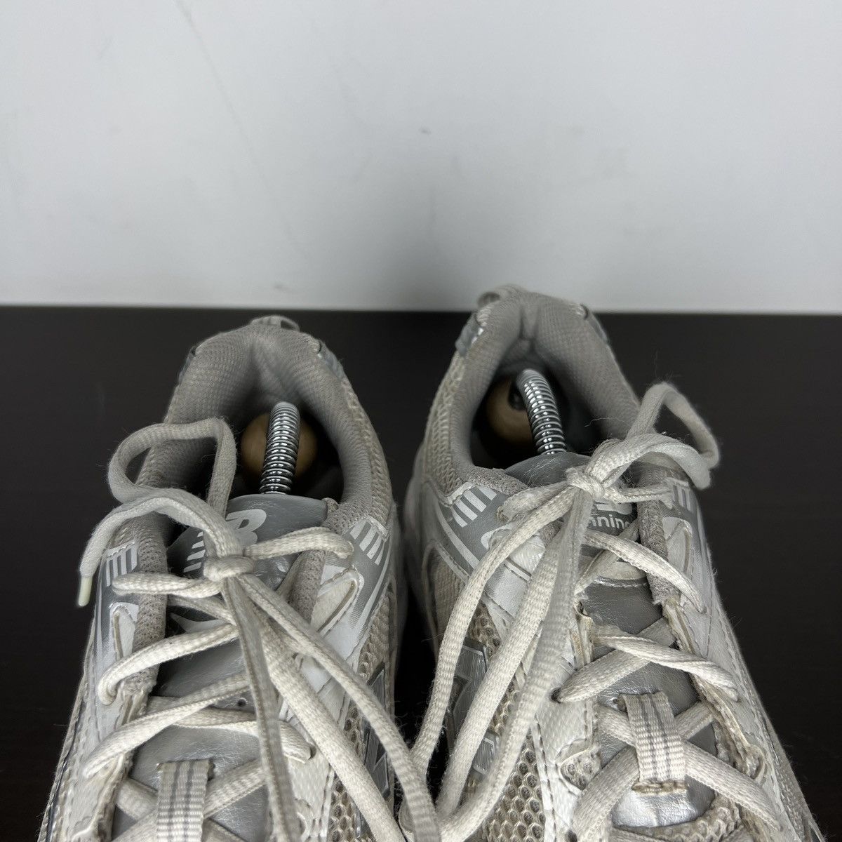 New Balance VINTAGE NEW BALANCE 530 SNEAKERS RUNNER SHOES Size US 10.5 / EU 43-44 - 6 Thumbnail