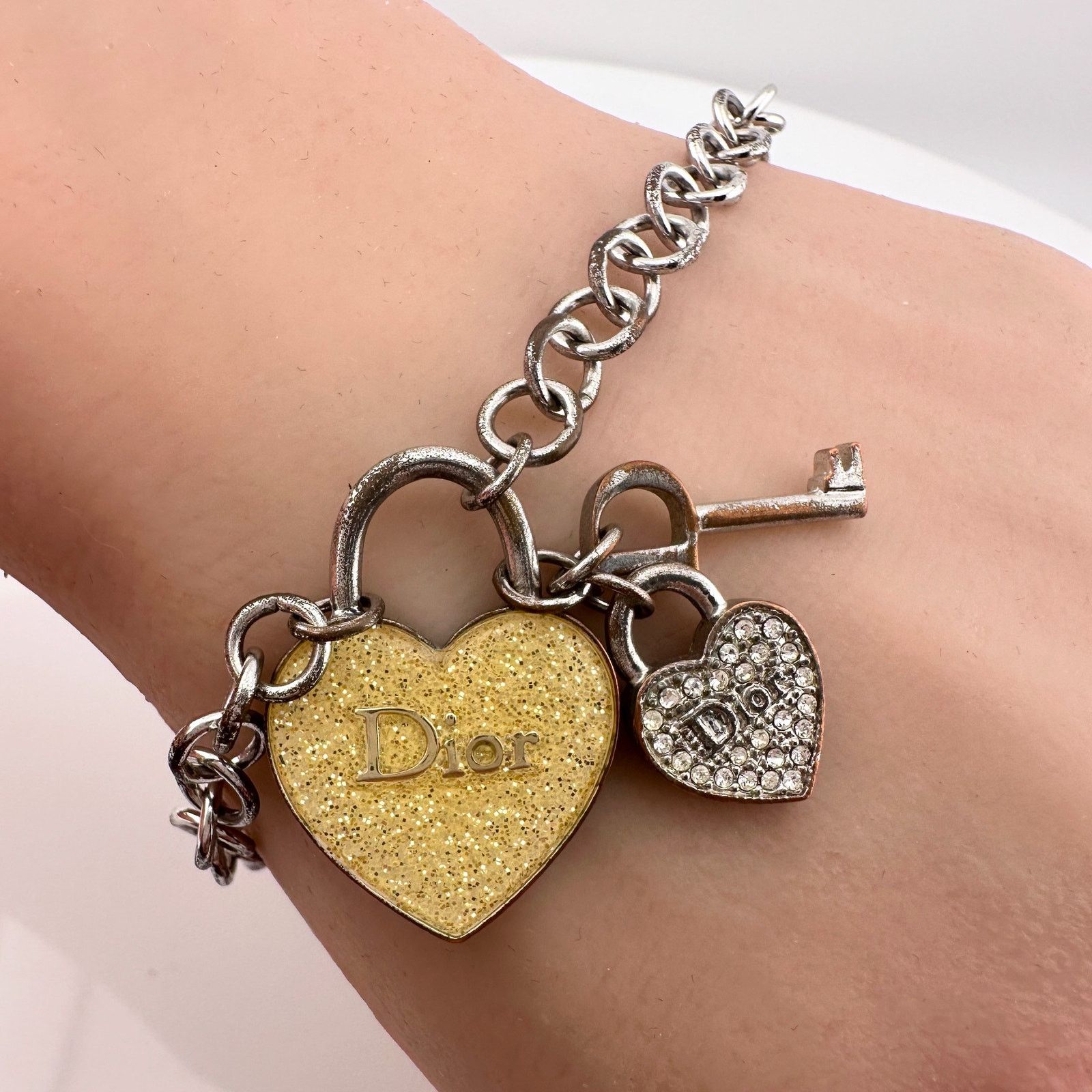 Dior Christian Dior Silver Hear and Key Charm Bracelet Size ONE SIZE - 14 Thumbnail