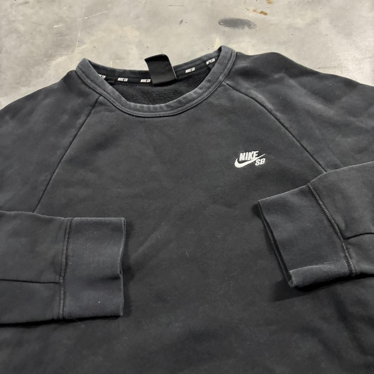 Nike Crazy Vintage Y2K/2000s Black Nike SB Streetwear Essential Sweatshirt! Size S Size US S / EU 44-46 / 1 - 5 Thumbnail