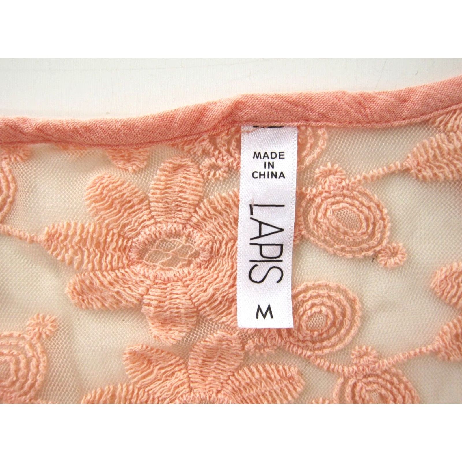 Vintage LAPIS Peach Embroidered 100% Rayon Long Sleeve Tunic Blouse M Women Shirt Bohemian 90s Flower Potent Peach chosen with Embroidered details Size M / US 6-8 / IT 42-44 - 3 Thumbnail
