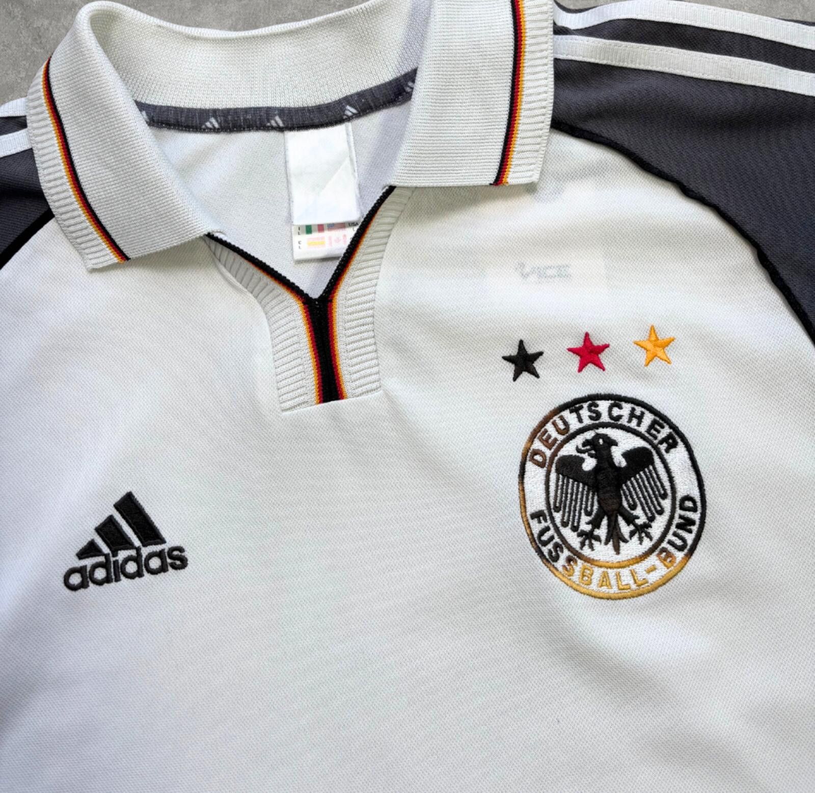 Adidas 2000/02 Germany Away Shirt Adidas (L) Size US L / EU 52-54 / 3 - 3 Thumbnail
