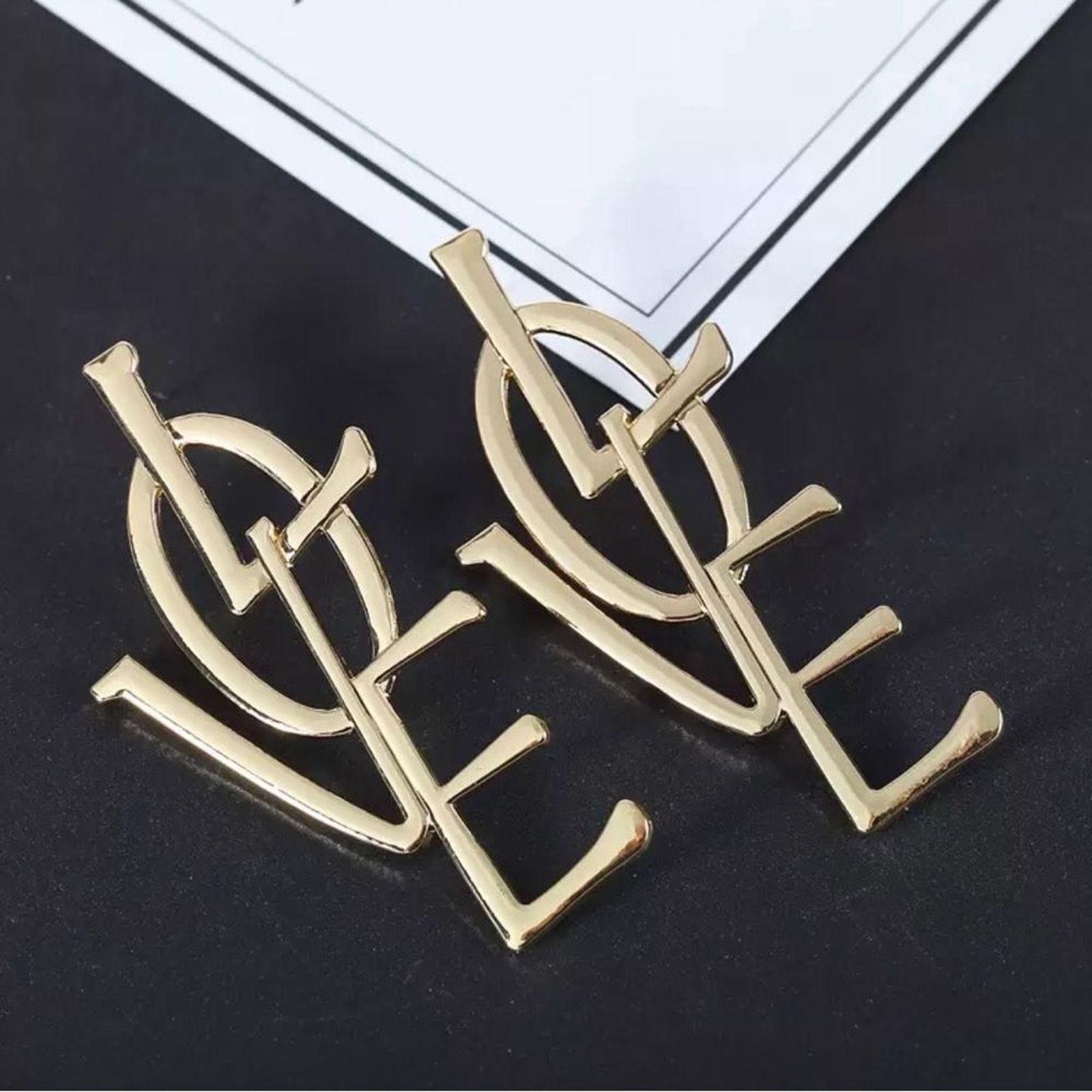 Other Large statement love earrings Gold Size ONE SIZE - 3 Thumbnail