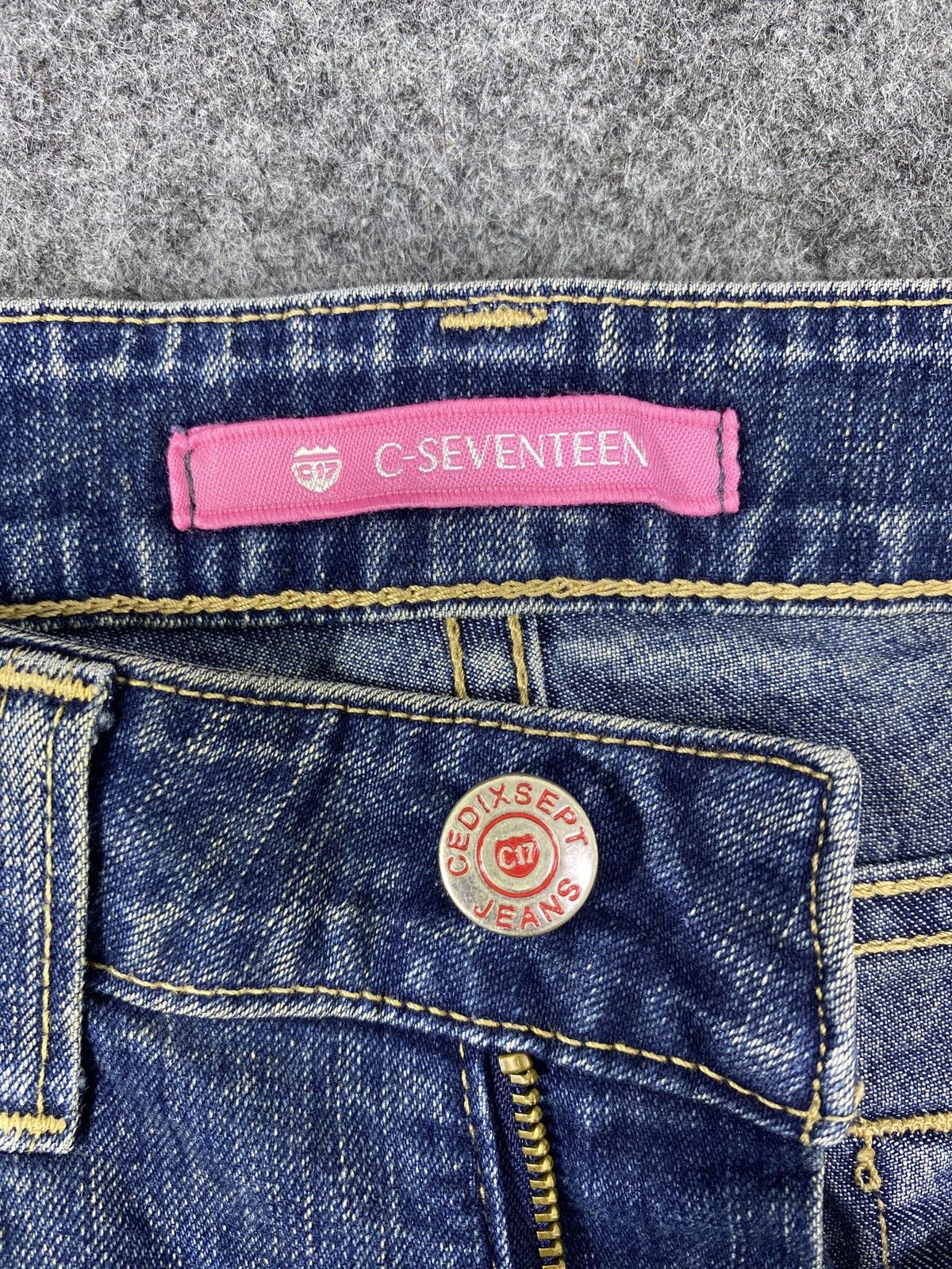Japanese Brand Japanese Brand C-Seventeen Flare Jeans - J1103 Size 25" / US 0 / IT 36 - 8 Thumbnail