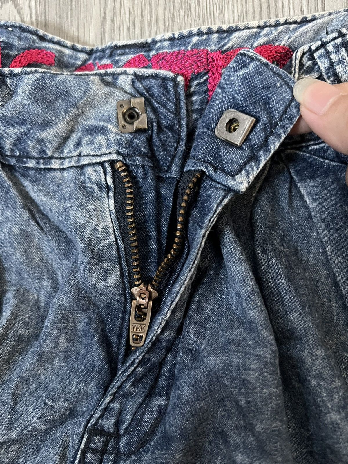 Japanese Brand Vintage Japanese Pumpkin skull shorts ☠️🖤 Size 26" / US 2 / IT 38 - 13 Thumbnail