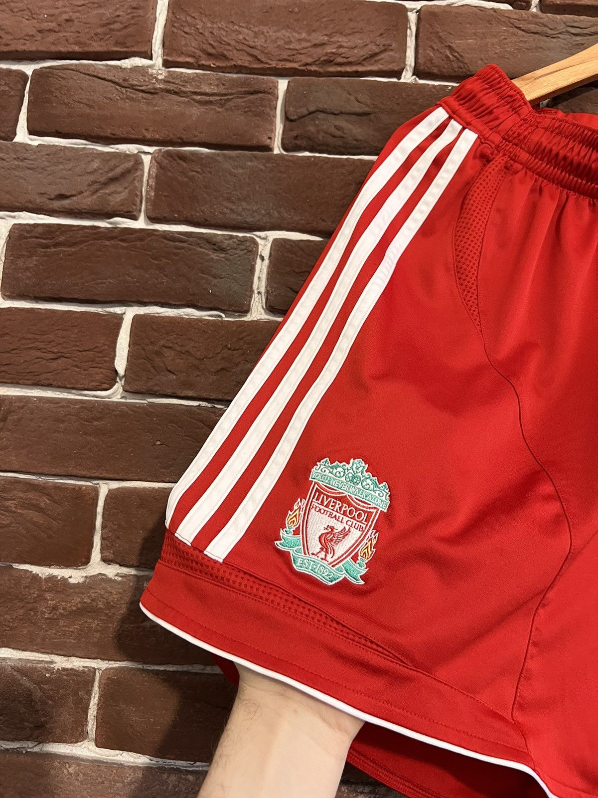 Adidas Liverpool 2006 Home Football Shorts Adidas Soccer Retro Size US 34 / EU 50 - 3 Thumbnail