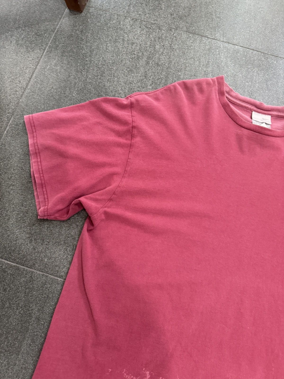 Nike × Vintage 90’s NIKE RARE SWOOSH Y2K RETRO LOGO OVERSIZED FADED TSHIRT Size US XL / EU 56 / 4 - 3 Thumbnail