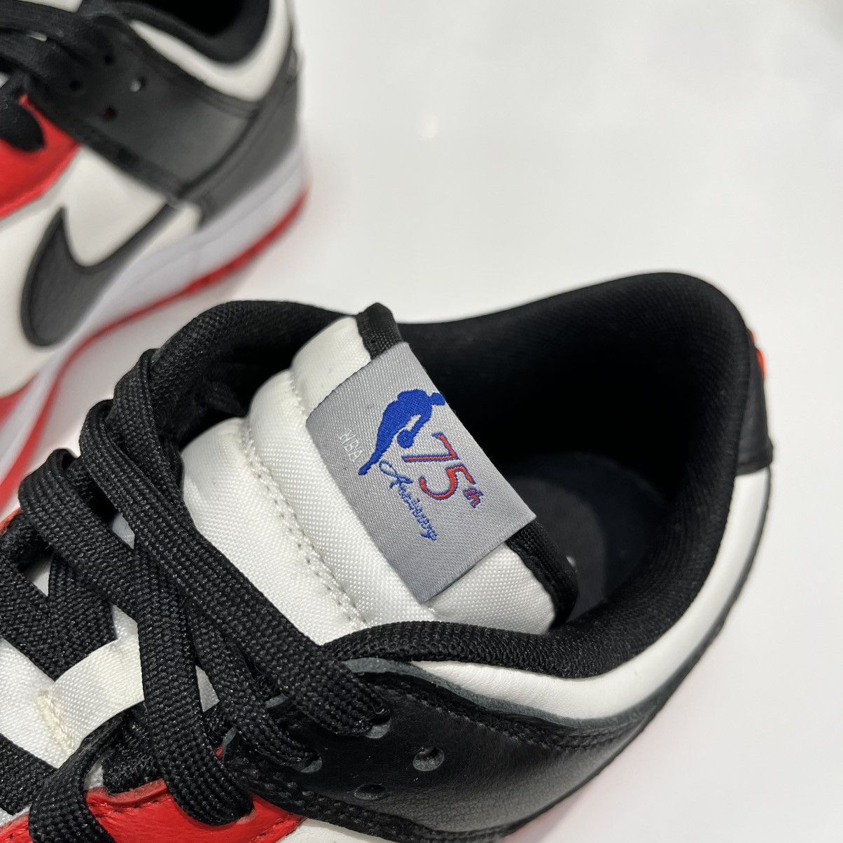 Nike Nike Dunk Low EMB NBA 75th Anniversary Chicago Size US 11.5 / EU 44-45 - 13 Thumbnail