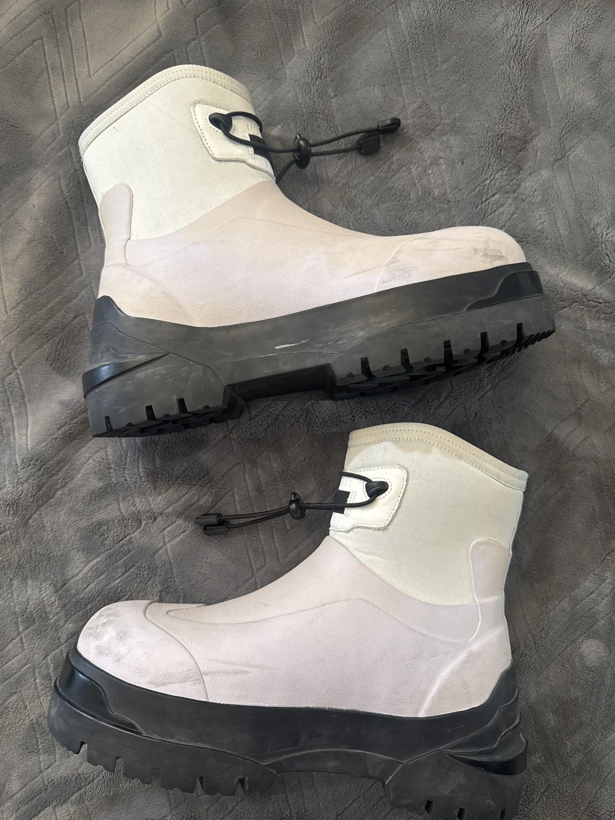 1017 ALYX 9SM × Moncler Genius 1017 Alyx 9sm X Moncler alison scarpa snow boots Size US 9.5 / EU 42-43 - 2 Thumbnail