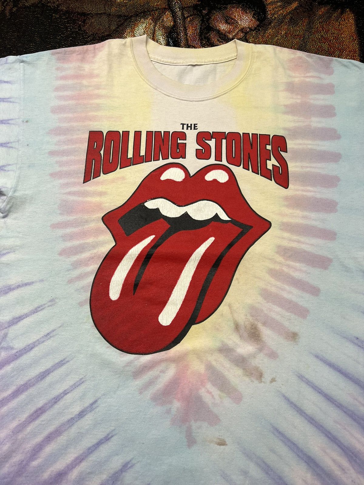Vintage 1995 Vintage Rolling Stone Tie Dye Tee Size US XL / EU 56 / 4 - 1 Thumbnail