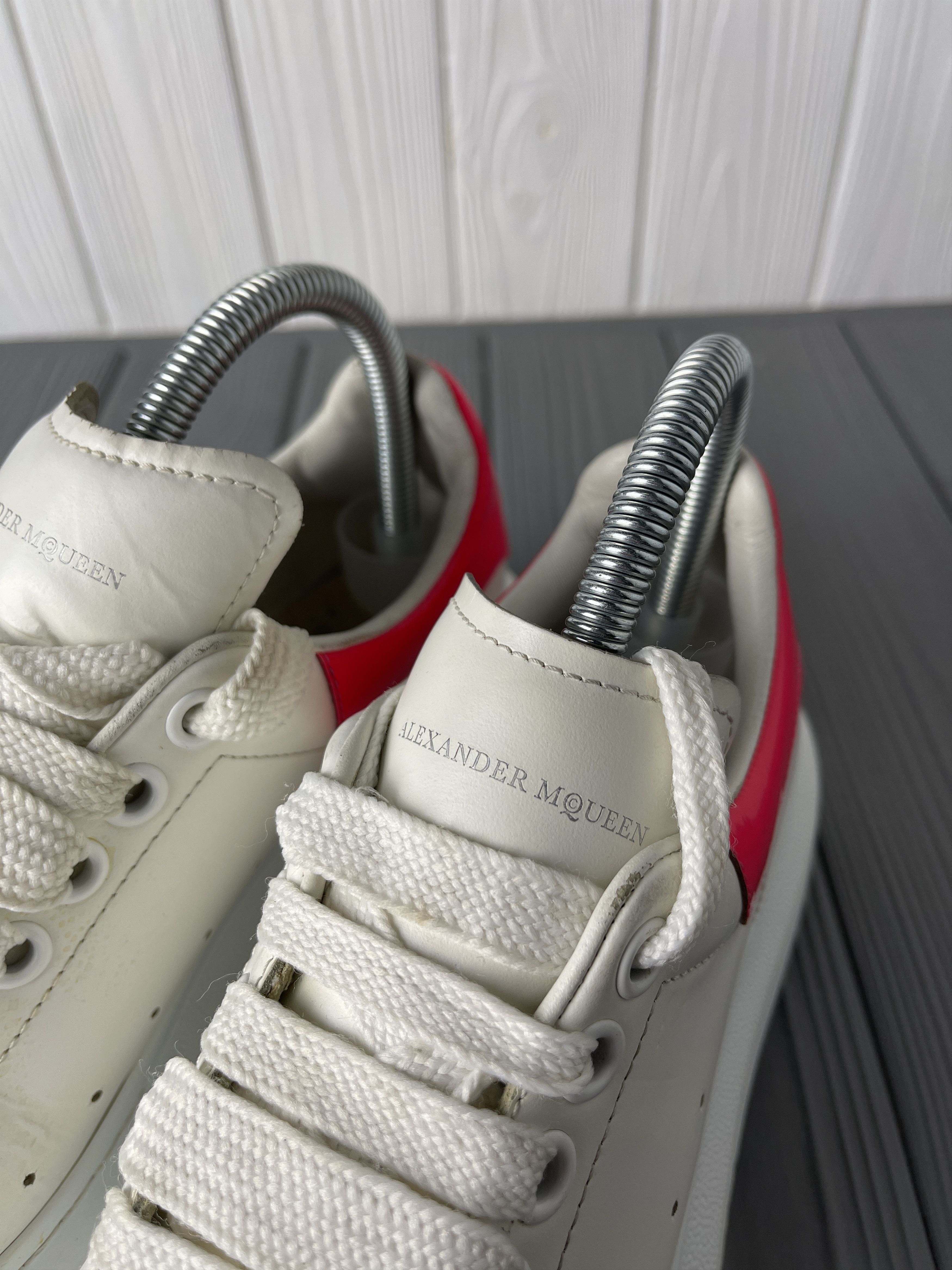 Alexander McQueen Alexander McQueen Leather Sneakers Size US 8 / IT 38 - 11 Thumbnail