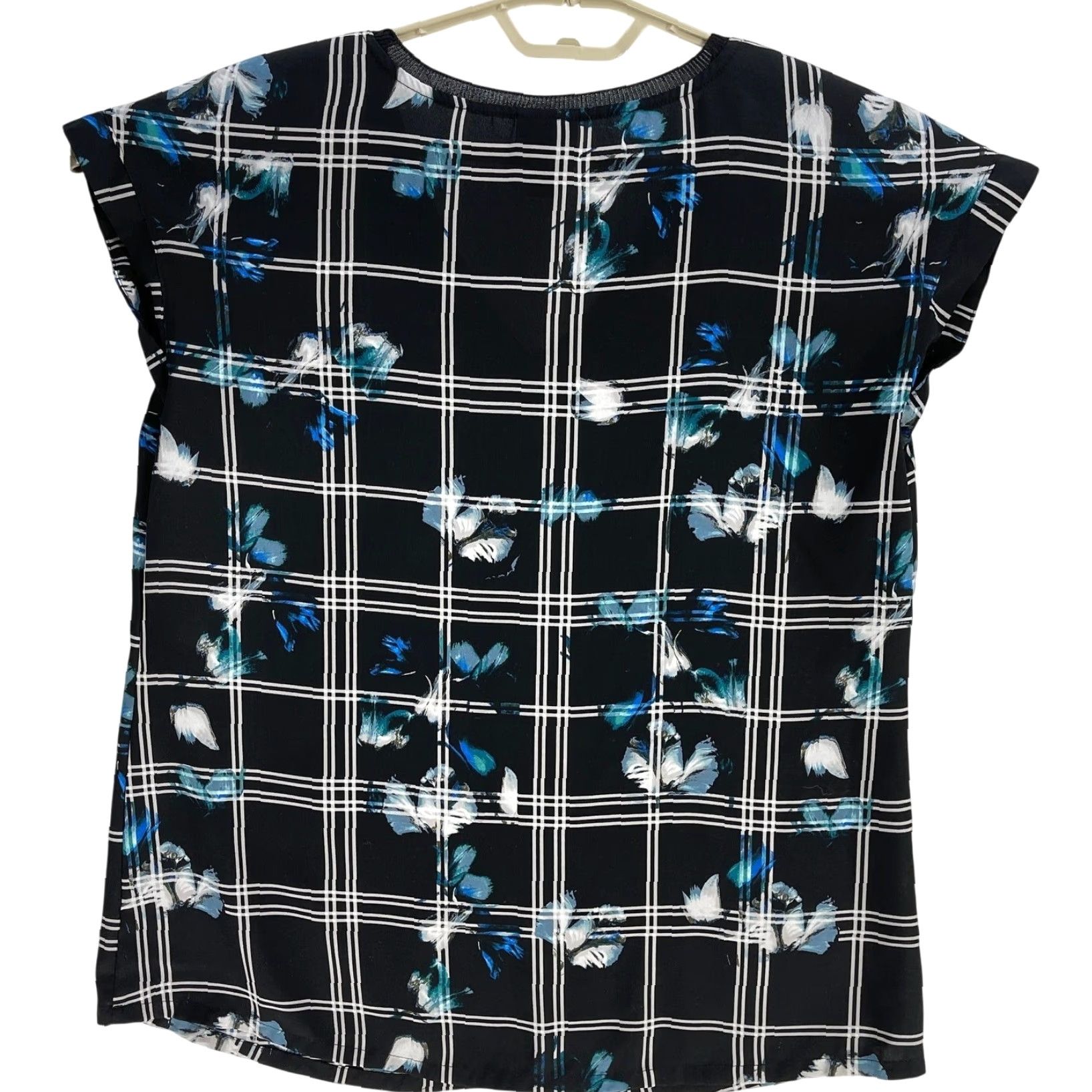 Worthington Worthington Shirt Women M Black Blue Floral Print Semi Sheer V Neck Feminine, Plaid, Short Sleeve, Tunic, Regular Fit, Pullover, Casual, Classic Size M / US 6-8 / IT 42-44 - 3 Thumbnail