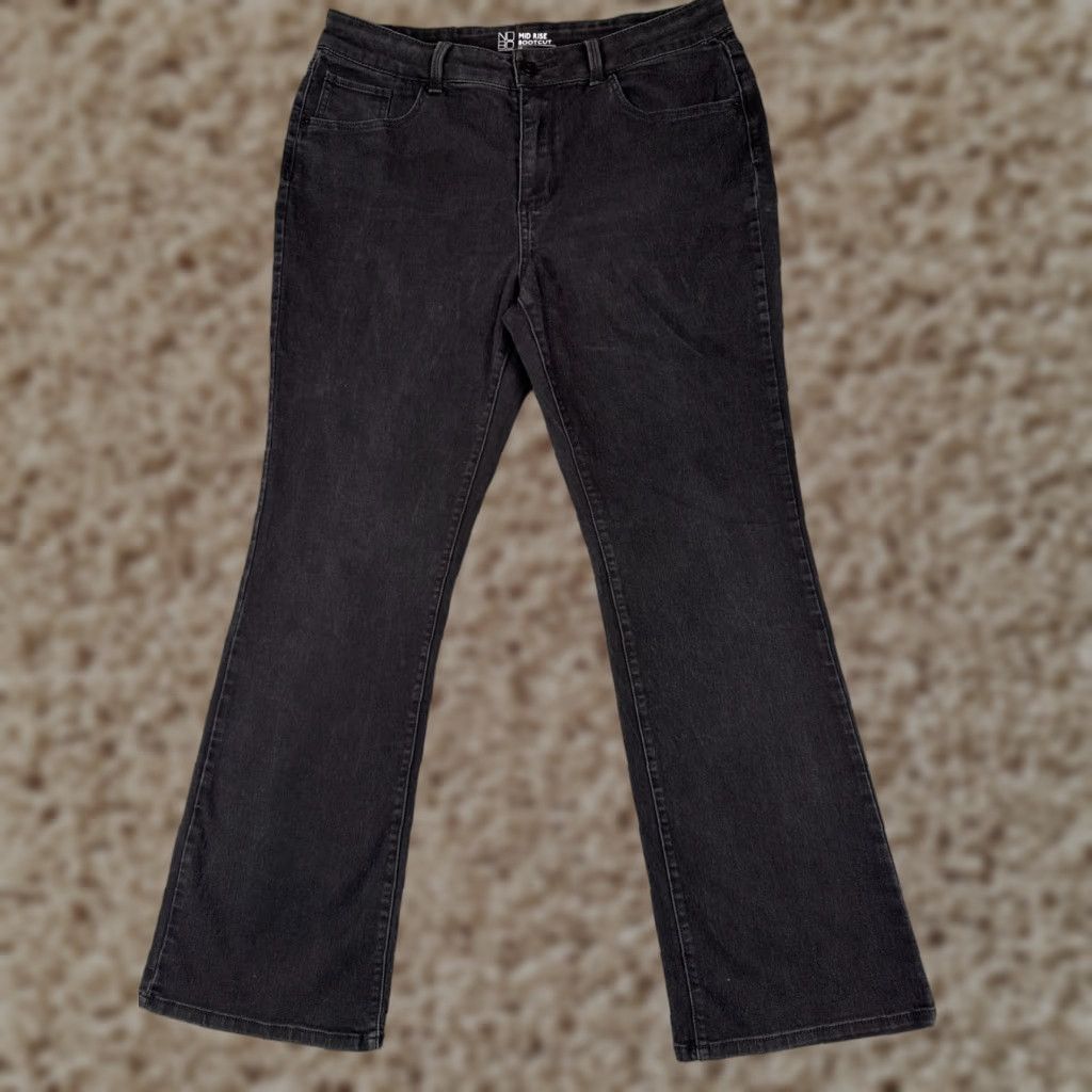 Vintage No Boundaries Jeans Juniors 15 Black Denim Bootcut Mid Rise Cotton Blend 33x30 Women's Jeans Cowboy Southwestern American 90s? Size 36" / US 14 / IT 50 - 1 Thumbnail