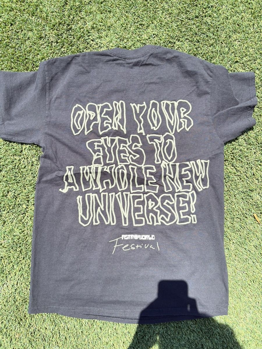 Travis Scott Astro world T-shirt Size US S / EU 44-46 / 1 - 2 Thumbnail