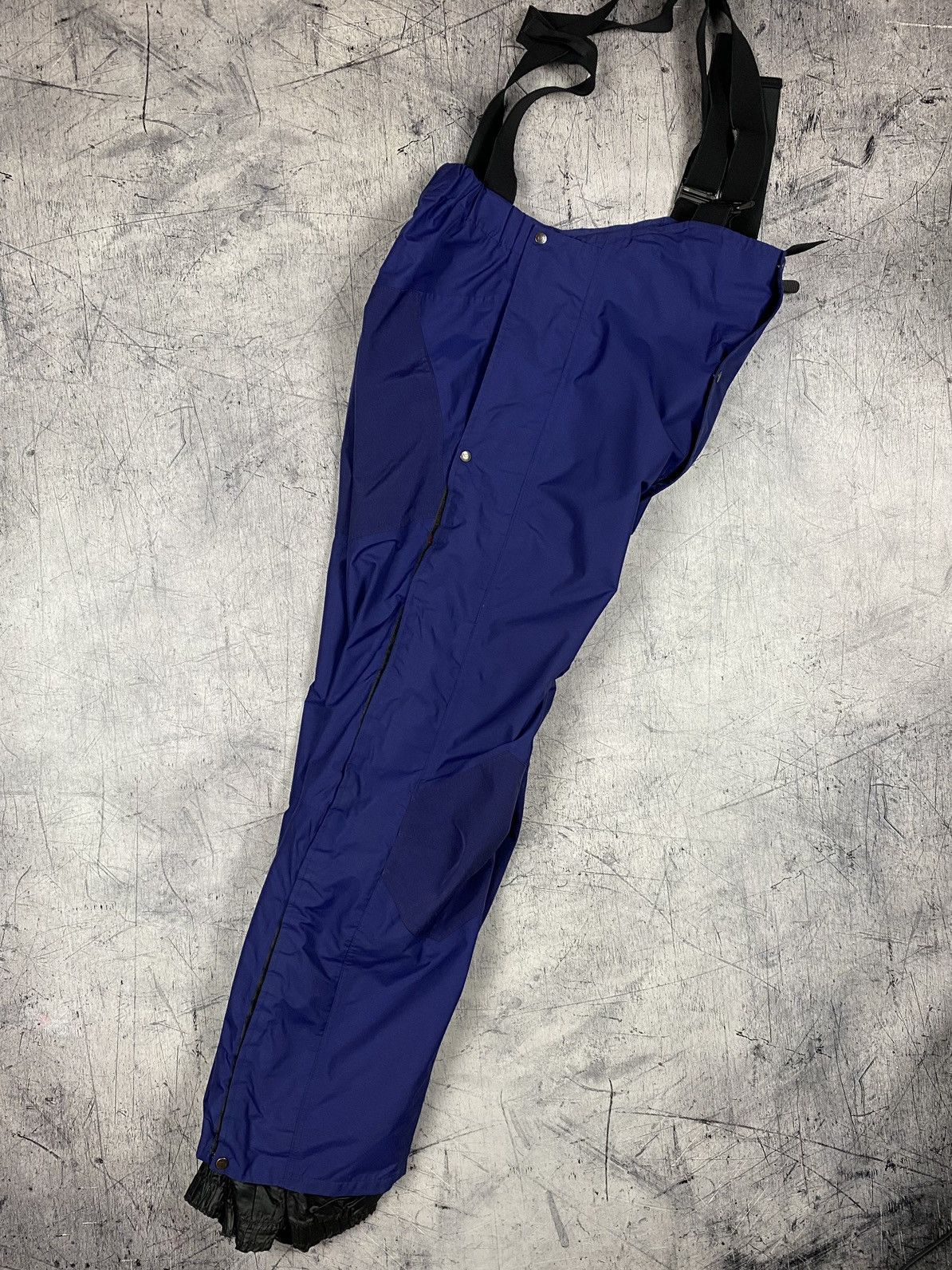 Berghaus Vintage Berghaus Extreme 7000 Gore Tex Ski Pants Size US 31 - 8 Thumbnail