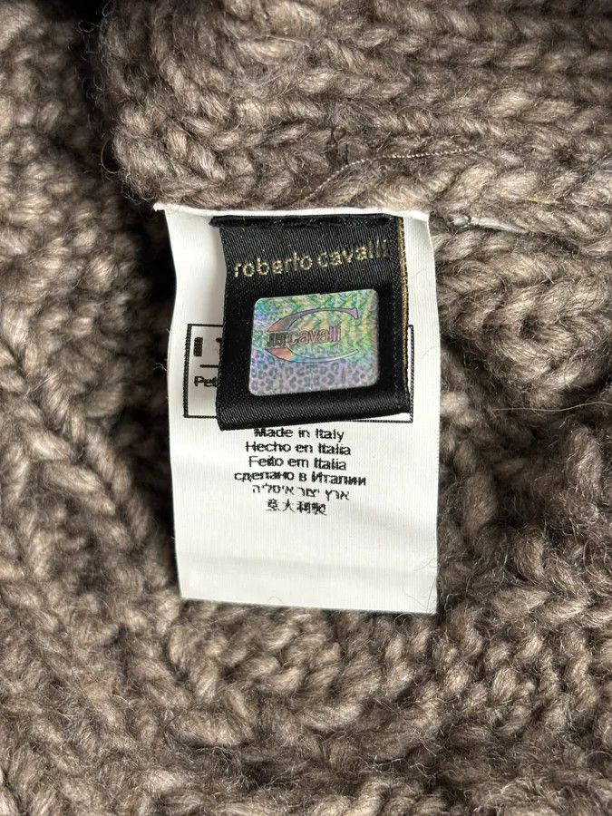 Roberto Cavalli AW2007 Cavalli Grey Wool Cable Knit Logo Buttoned Sweater Size US M / EU 48-50 / 2 - 10 Thumbnail