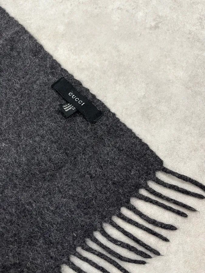 Gucci 2000s Gucci Grey Cashmere Scarf Size ONE SIZE - 5 Thumbnail