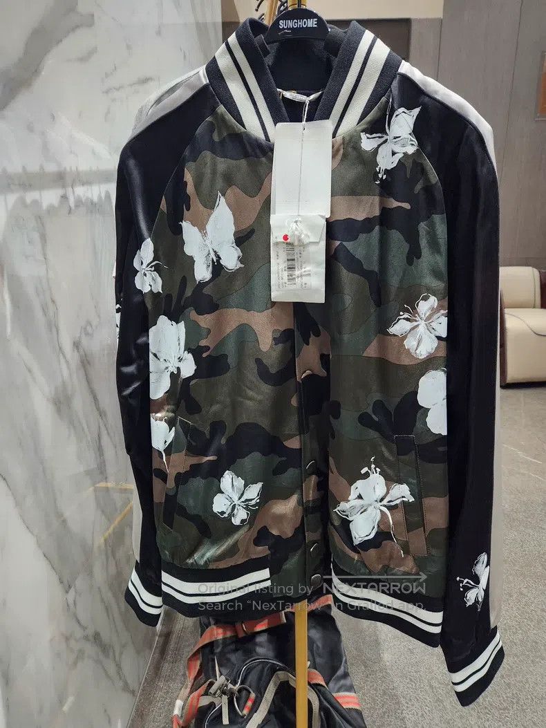 Valentino Valentino Butterfly hand-painted heavy work camouflage jac Size US L / EU 52-54 / 3 - 1 Thumbnail