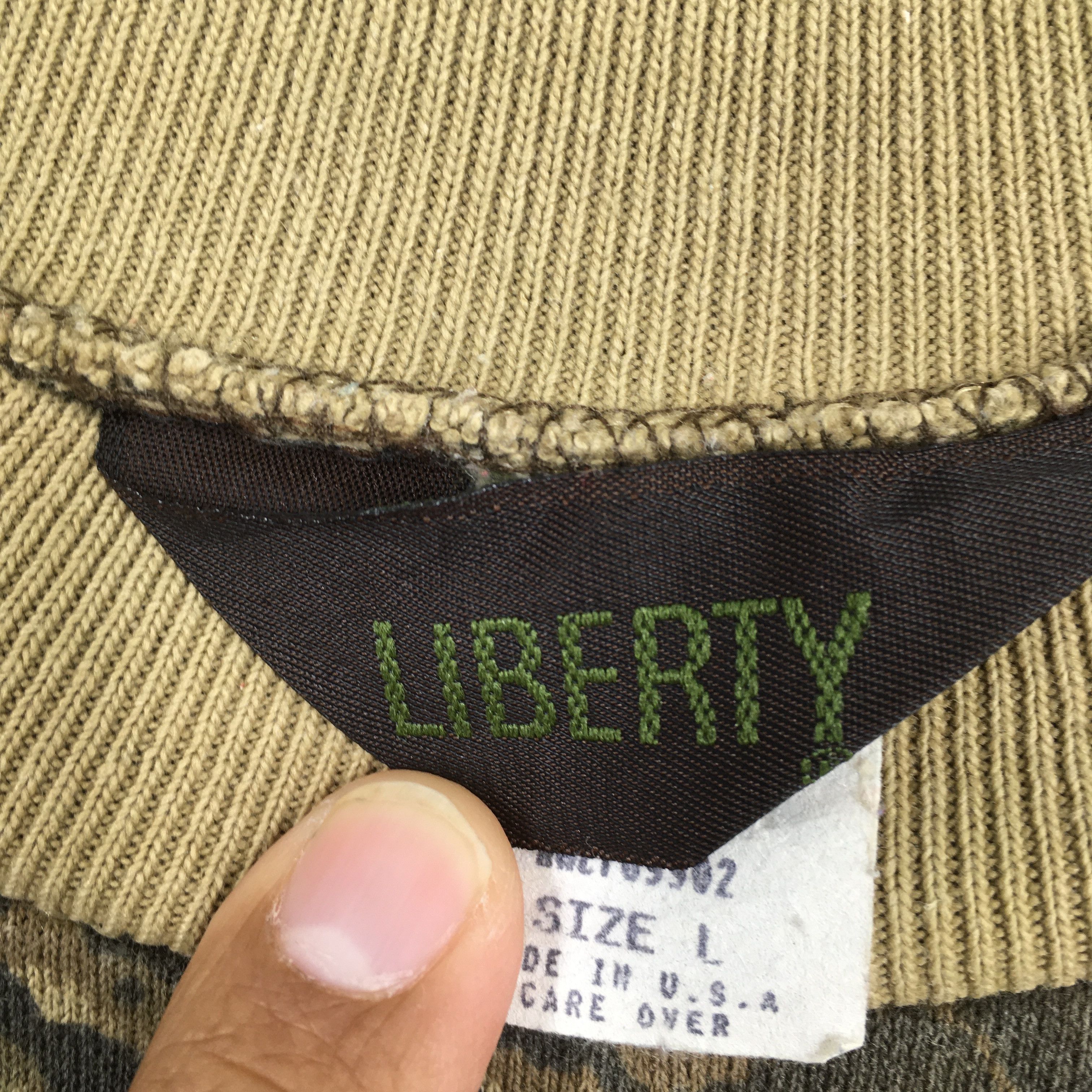 Mossy Oaks Vintage 90s Liberty Usa Camo Real Tree Sweatshirt Large Size US L / EU 52-54 / 3 - 5 Thumbnail