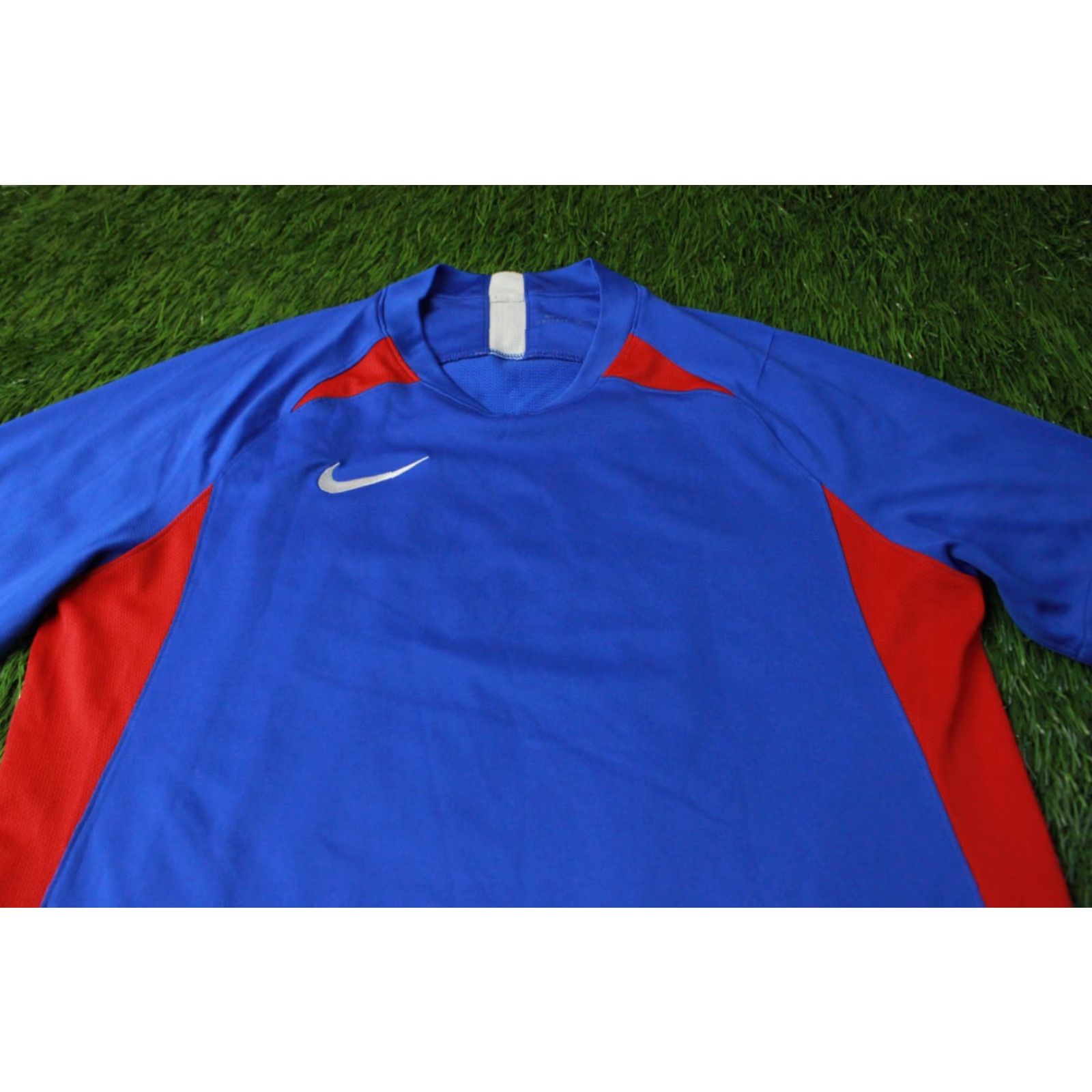 Nike Nike Dri-FIT Legend Original Mens Football Shirt XL Blue and Red Jersey Size US XL / EU 56 / 4 - 2 Thumbnail