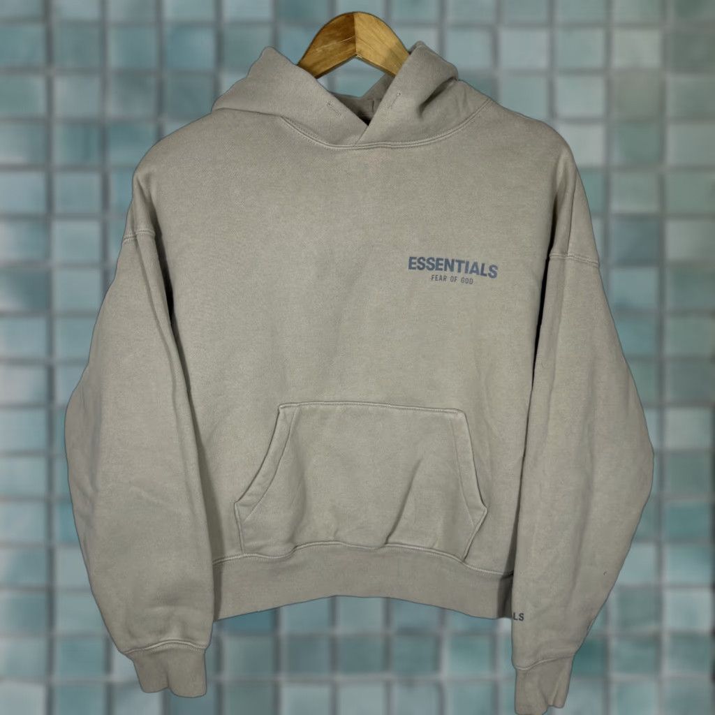 Fear of God Fear of God Essentials Hoodie Women Large Beige Logo Crew Neck Hooded Pullover Long Sleeve Fleece Activewear Regular Fit Vintage No Size L / US 10 / IT 46 - 1 Thumbnail