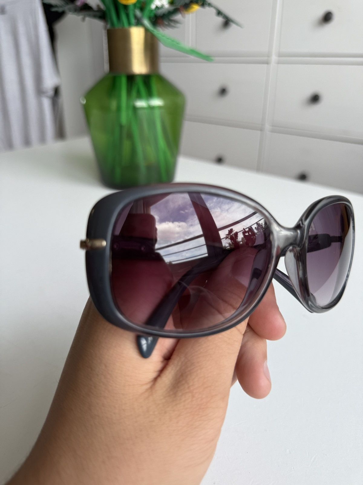 Prada Prada oversized sunglasses designer luxury casual old money Size ONE SIZE - 9 Thumbnail