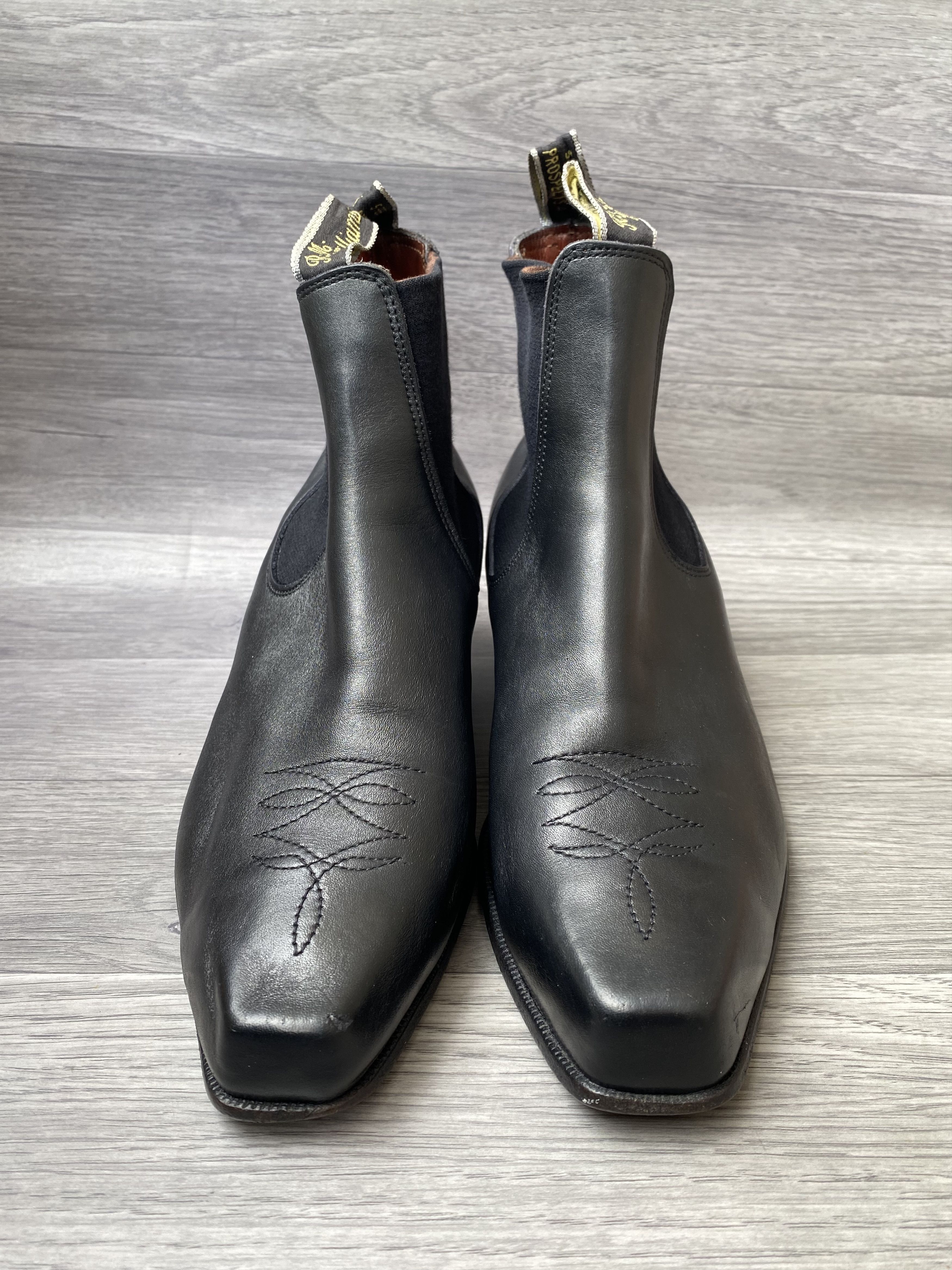 R.M. Williams Rm williams chelsea yearling boots uk 8.5 Size US 9.5 / EU 42-43 - 7 Thumbnail