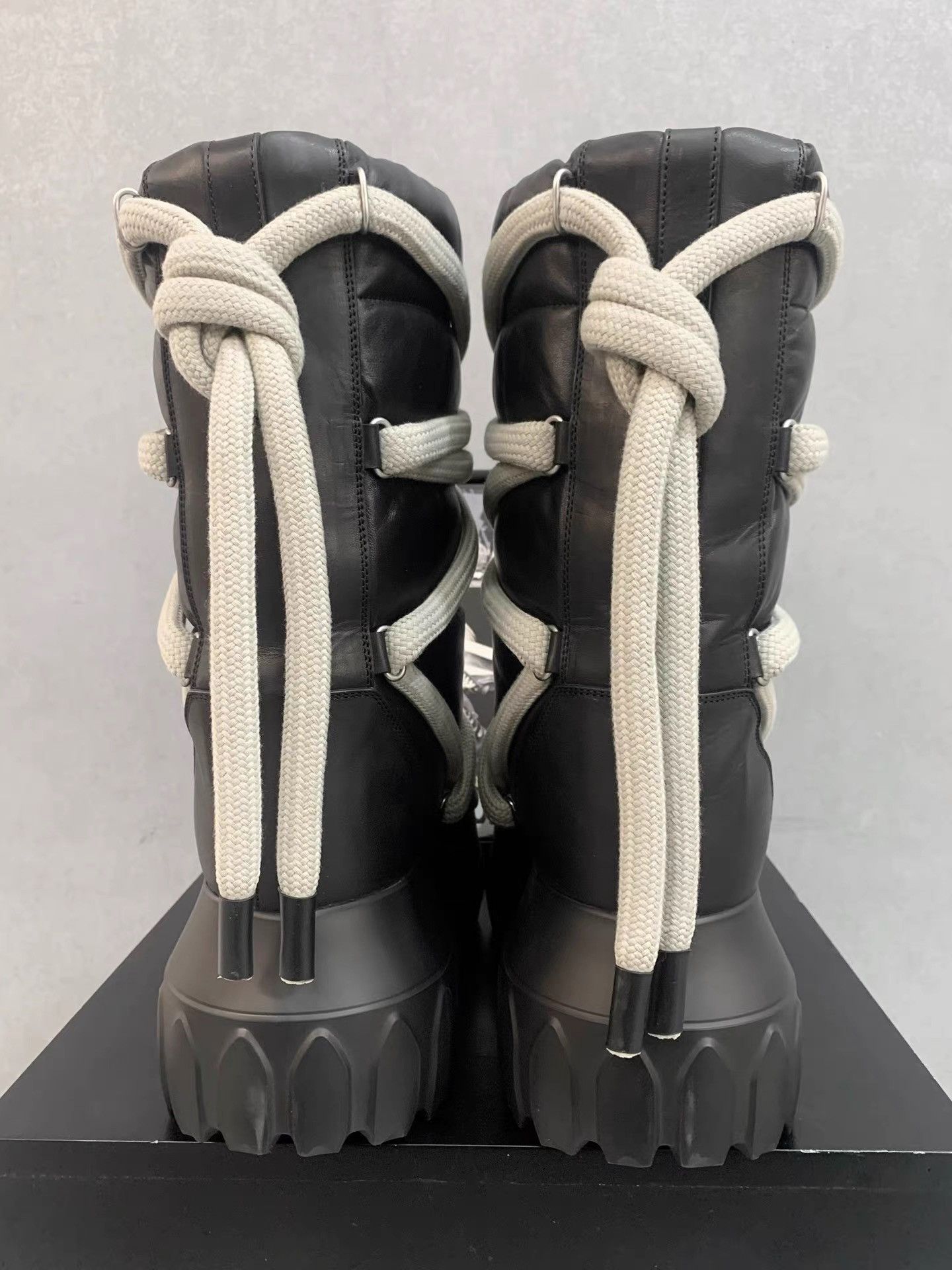 Rick Owens Rick Owens 24FW Lambskin Puffy Octopus Sole Boots K34 Size US 9 / EU 42 - 7 Thumbnail
