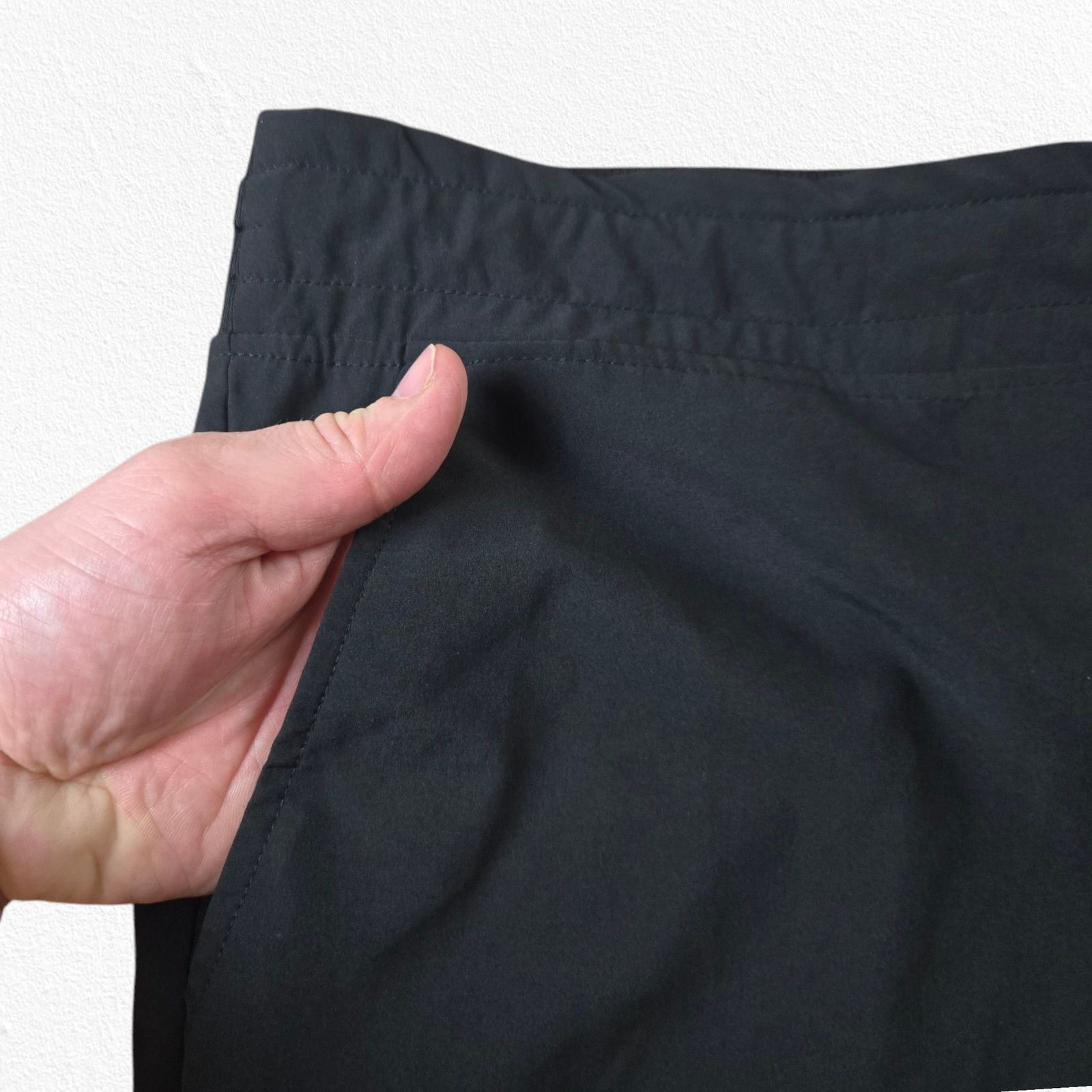 Other Black Commuter High Rise 4 Inch Active Shorts Size 2X Size 42" / US 20 - 7 Thumbnail