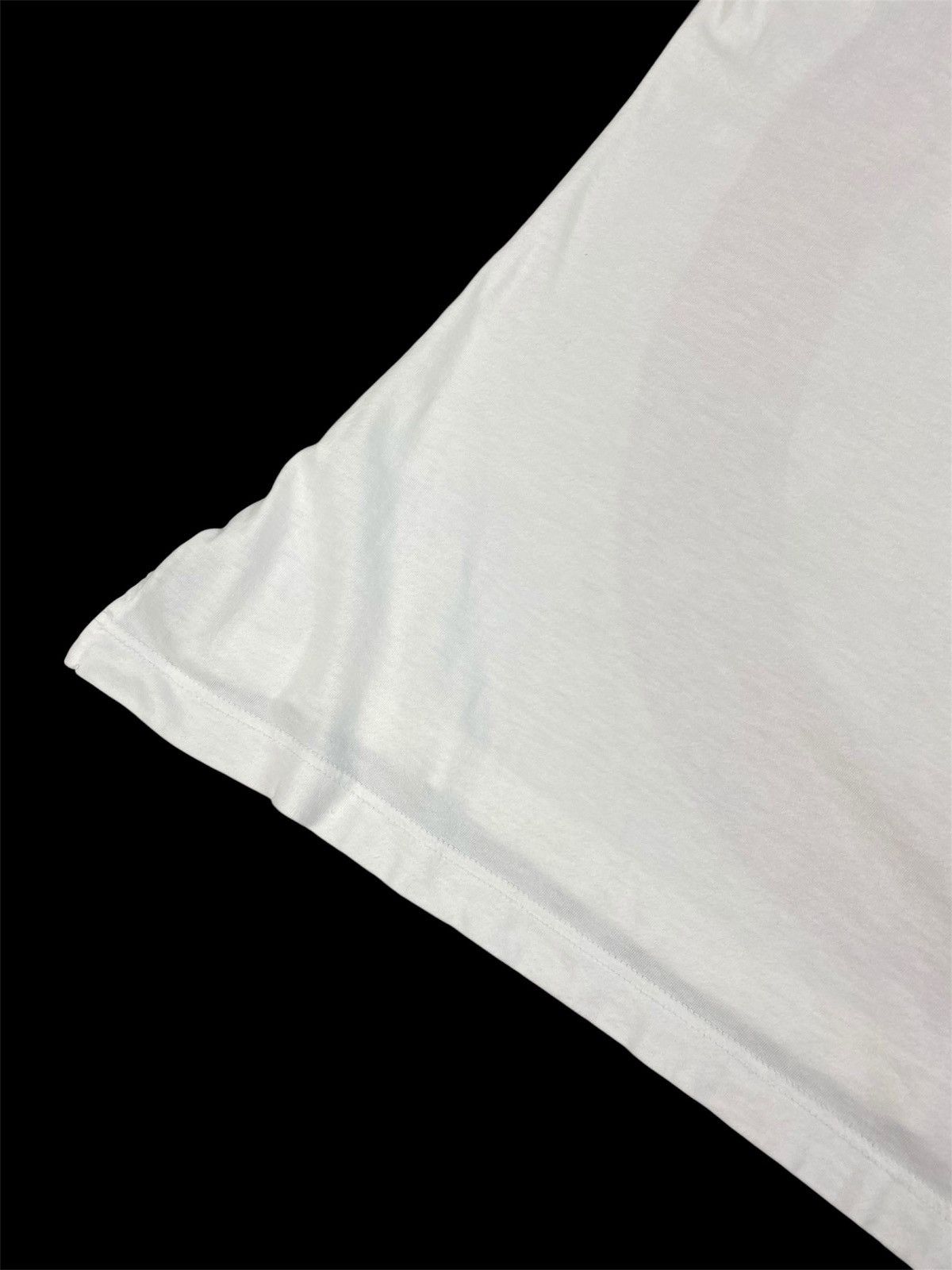 Vivienne Westwood Vintage Vivienne Westwood Swarm of Cherubs T-Shirt Size US S / EU 44-46 / 1 - 19 Thumbnail