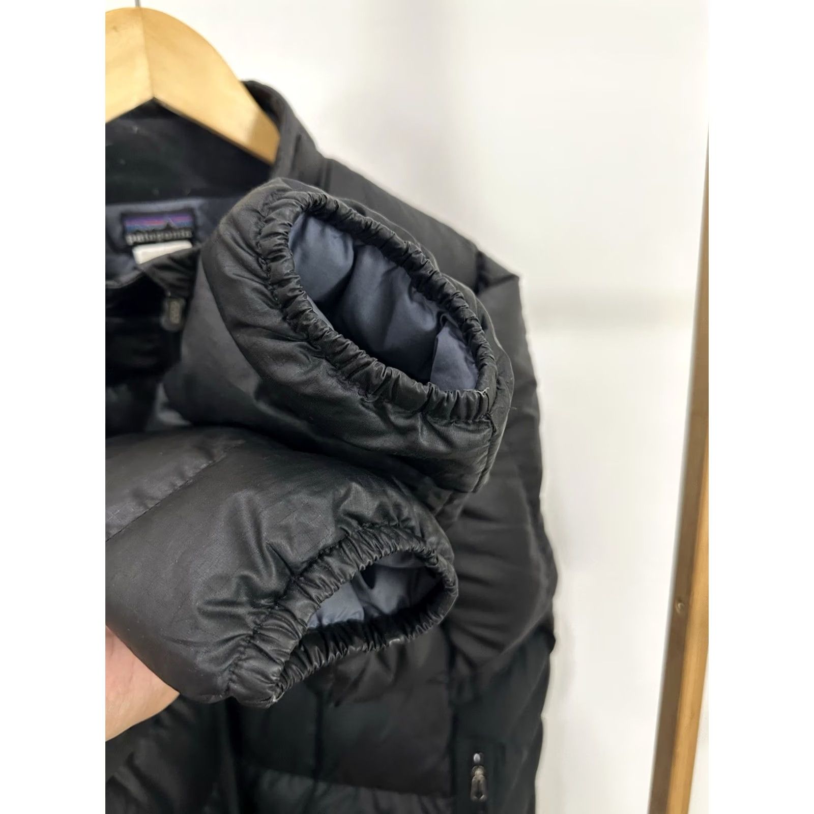 Patagonia VTG Patagonia Sundance Channel Indie Film TV Movie Puffer Down Crew Jacket L Black Mens Jacket Size US L / EU 52-54 / 3 - 7 Thumbnail