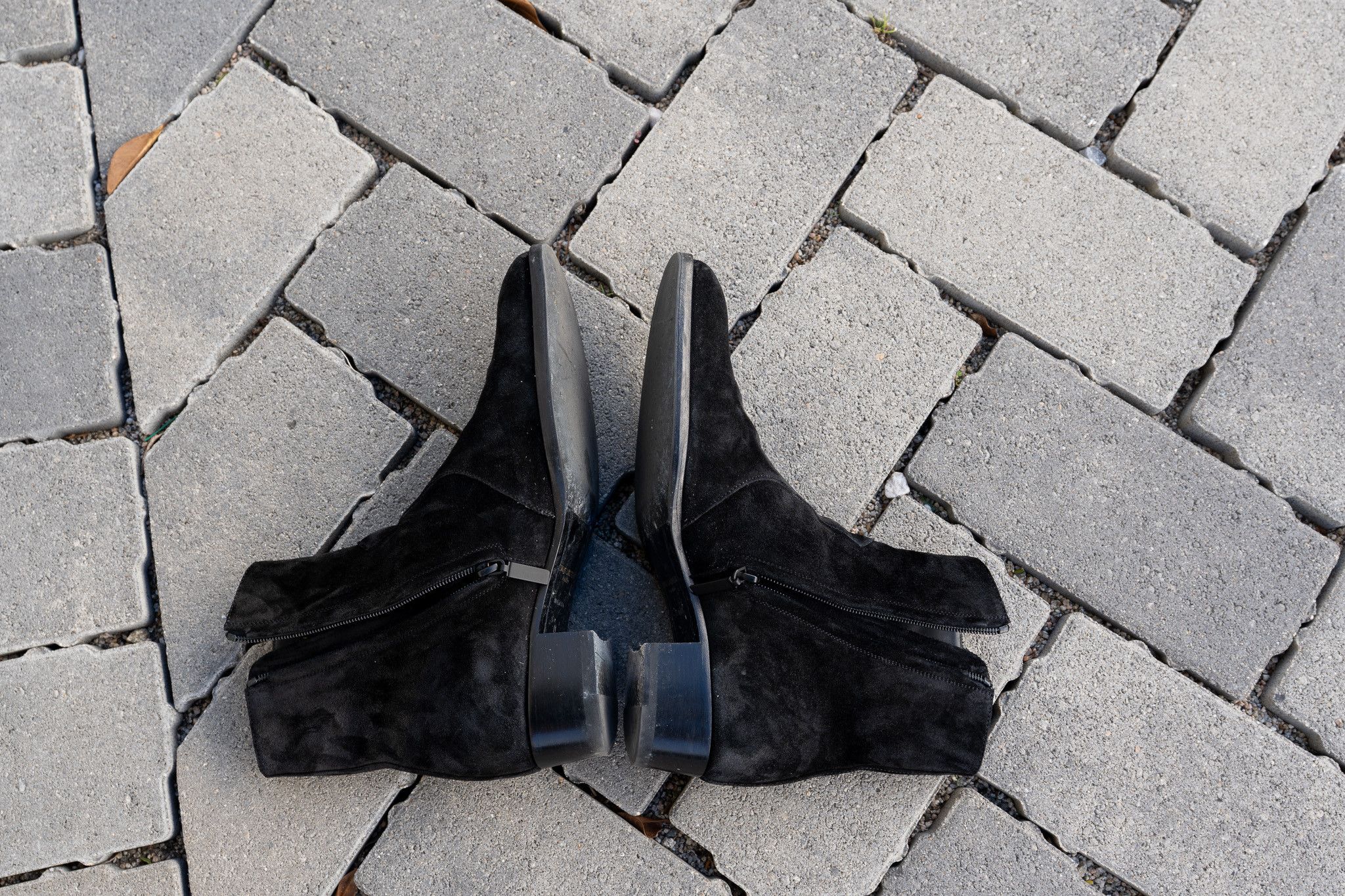Saint Laurent Paris × Yves Saint Laurent Saint Laurent Paris Wyatt Zip Black Suede Boots (Size 41) Size US 8 / EU 41 - 3 Thumbnail