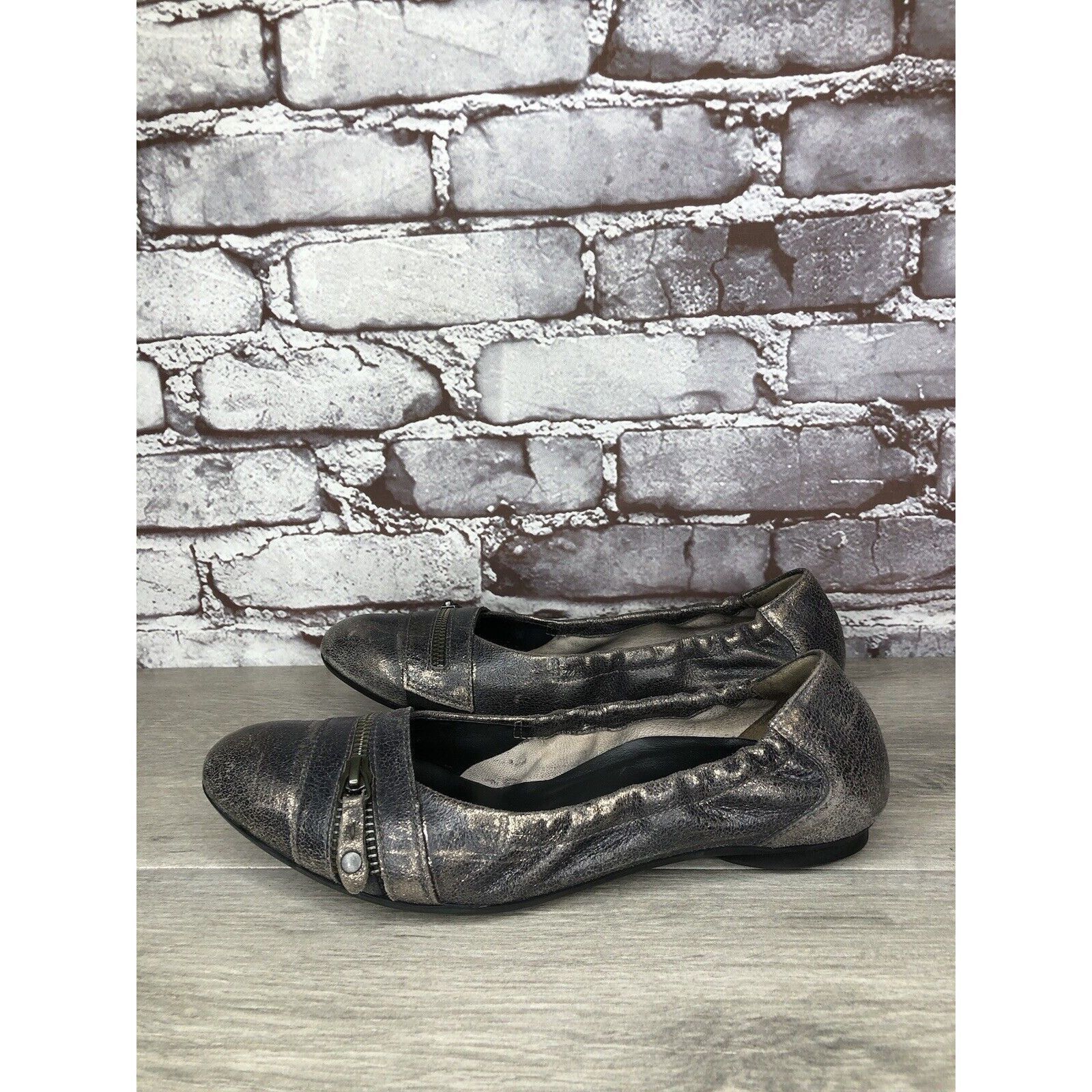 Other PAUL GREEN Pewter Leather Shimmer Zipper Ballet Flats Women Size US 7.5 / IT 37.5 - 21 Thumbnail