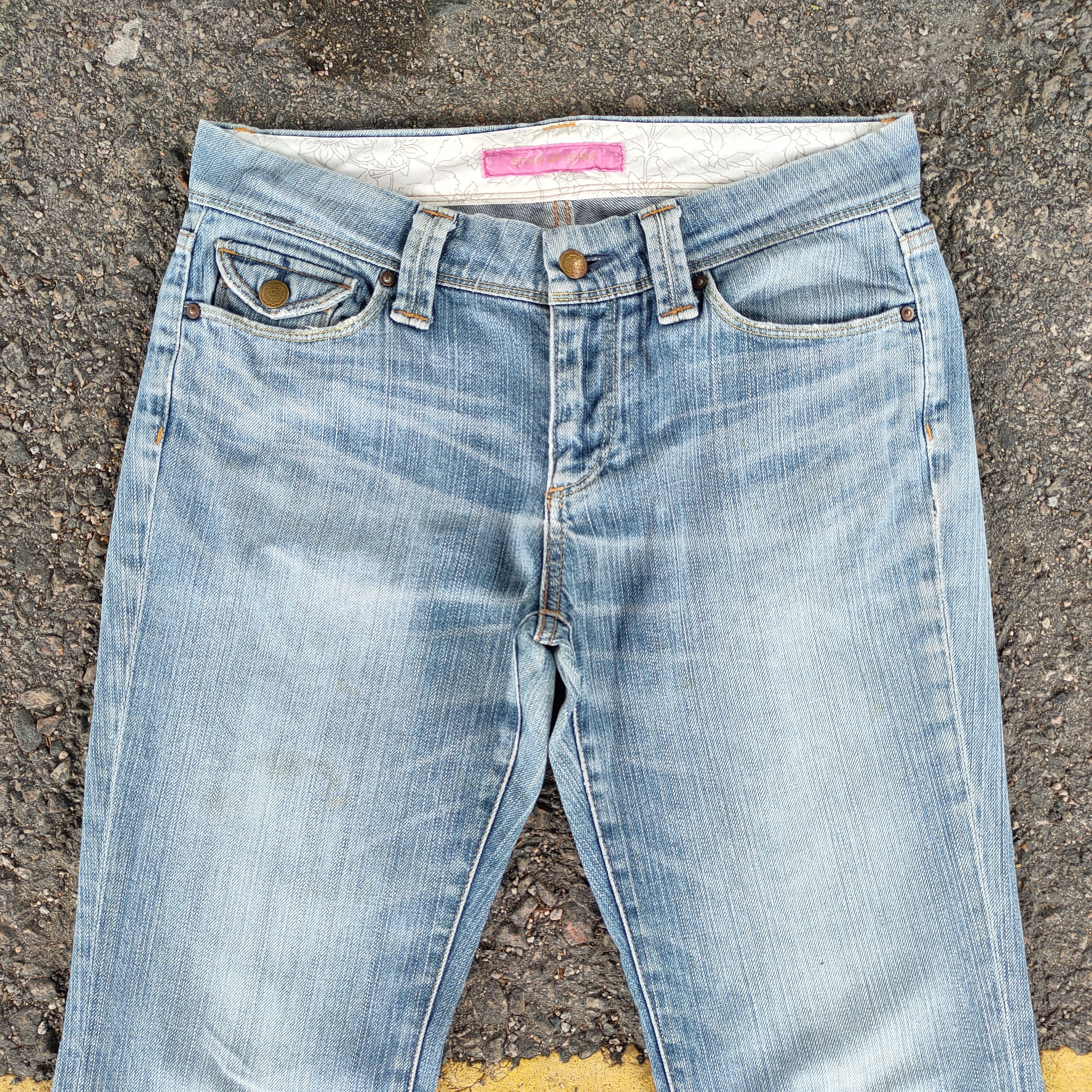 Japanese Brand FLARE VINTAGE STYLE UP BOOTCUT FADED JEANS DENIM PANTS Size US 32 / EU 48 - 6 Thumbnail