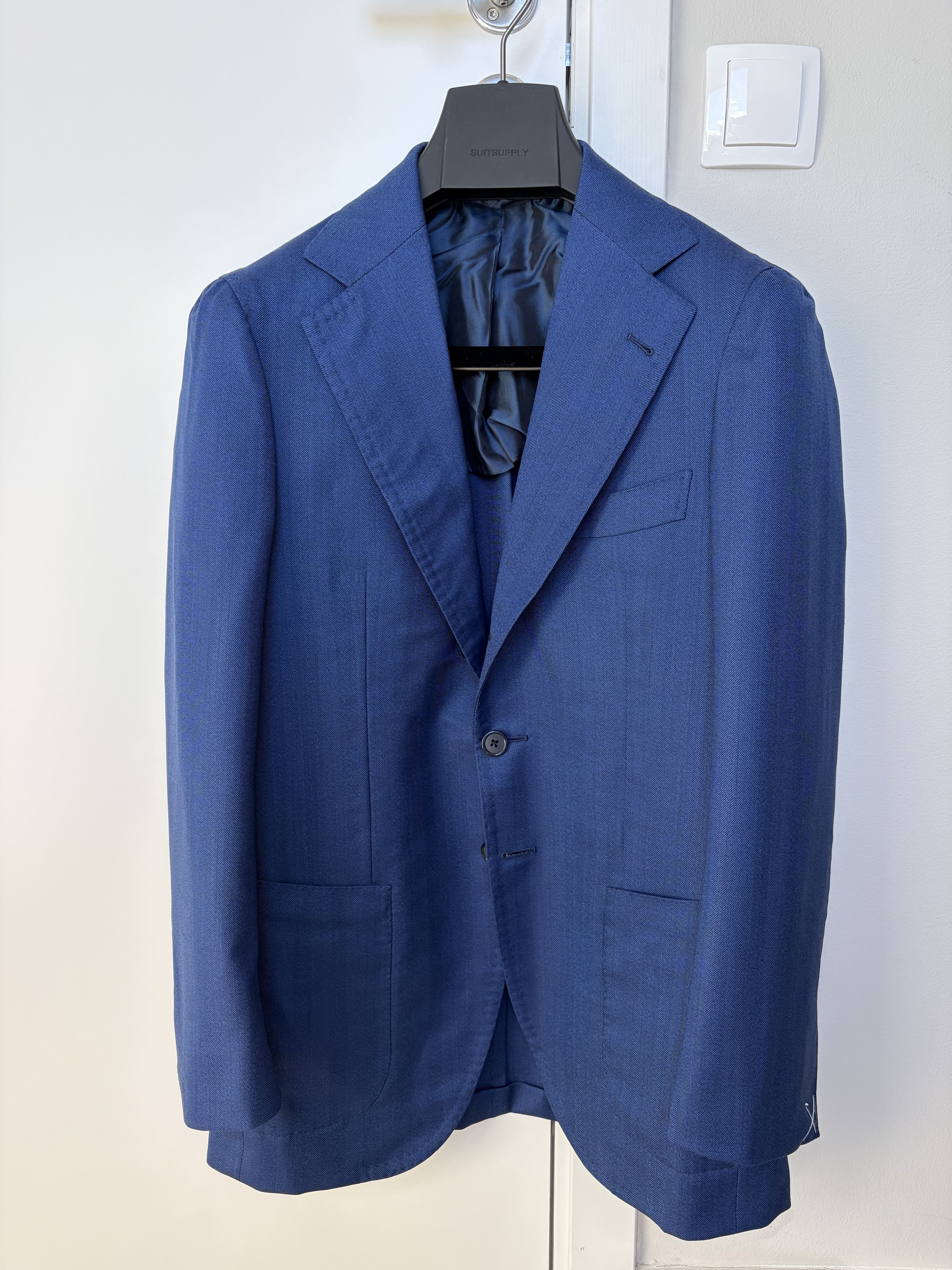 Other New Viola Milano navy handmade jacket, size 36R\EU46 Size 36R - 1 Thumbnail