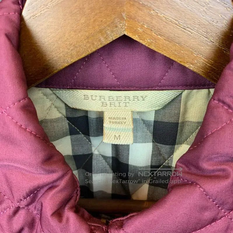 Burberry Burberry Quilted Jacket in Deep Red. Size M / US 6-8 / IT 42-44 - 3 Thumbnail