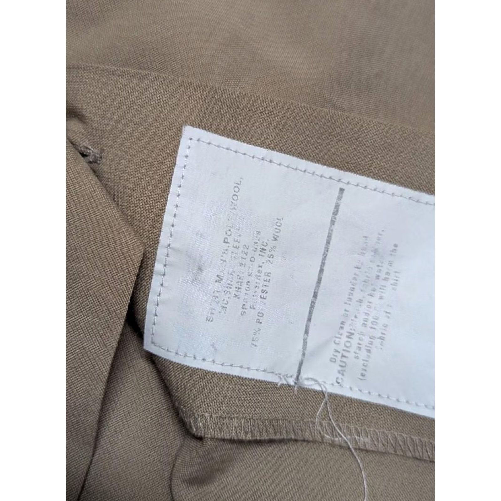 Vintage DSCP US ARMY khaki short sleeve shirt L brown 16 vintage wool blend polyester, wool Men Shirt Mens DSCP Size US L / EU 52-54 / 3 - 3 Thumbnail