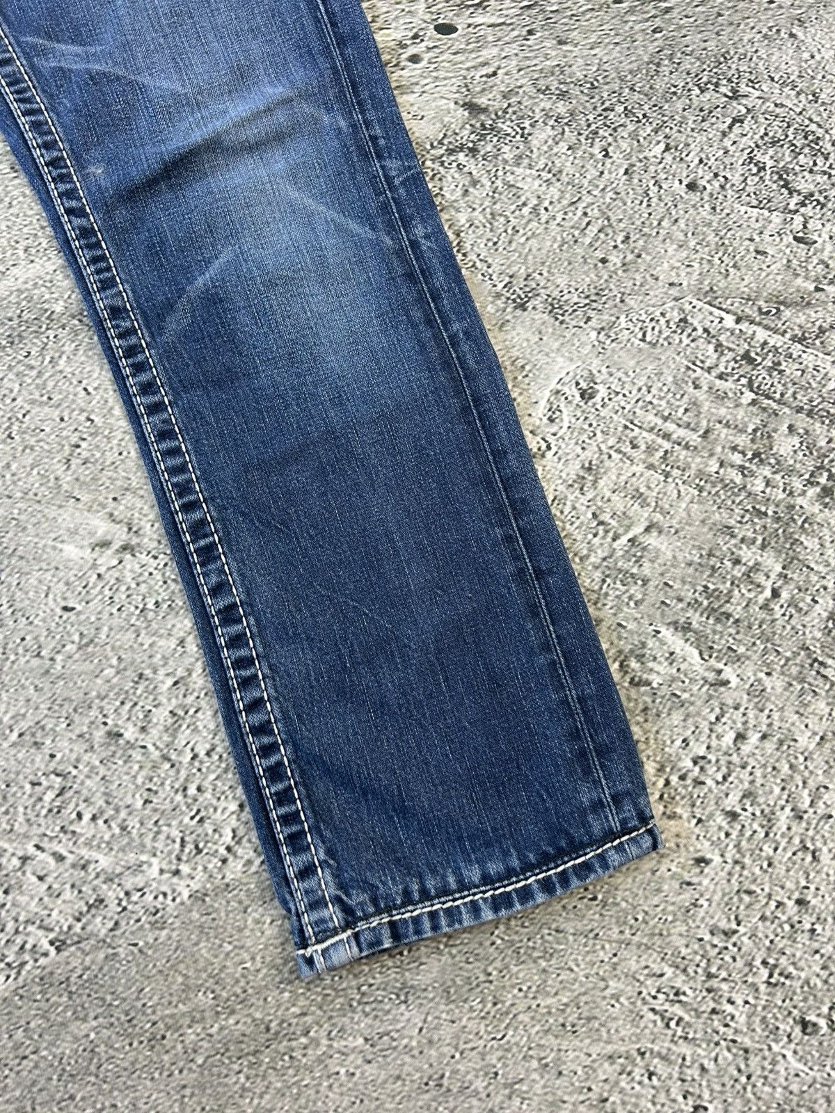 True Religion True Religion blue jeans white thick stitching Y2K Size US 28 / EU 44 - 8 Thumbnail