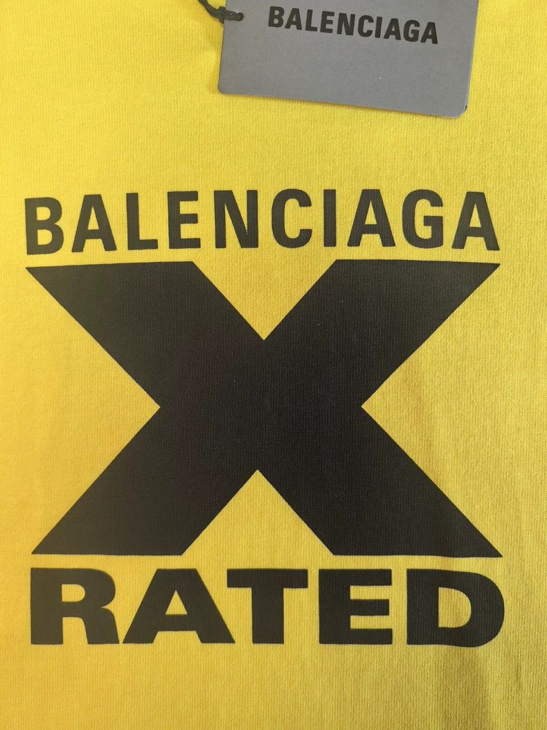 Balenciaga Balenciaga Yellow short sleeve T-shirt Size US M / EU 48-50 / 2 - 3 Thumbnail